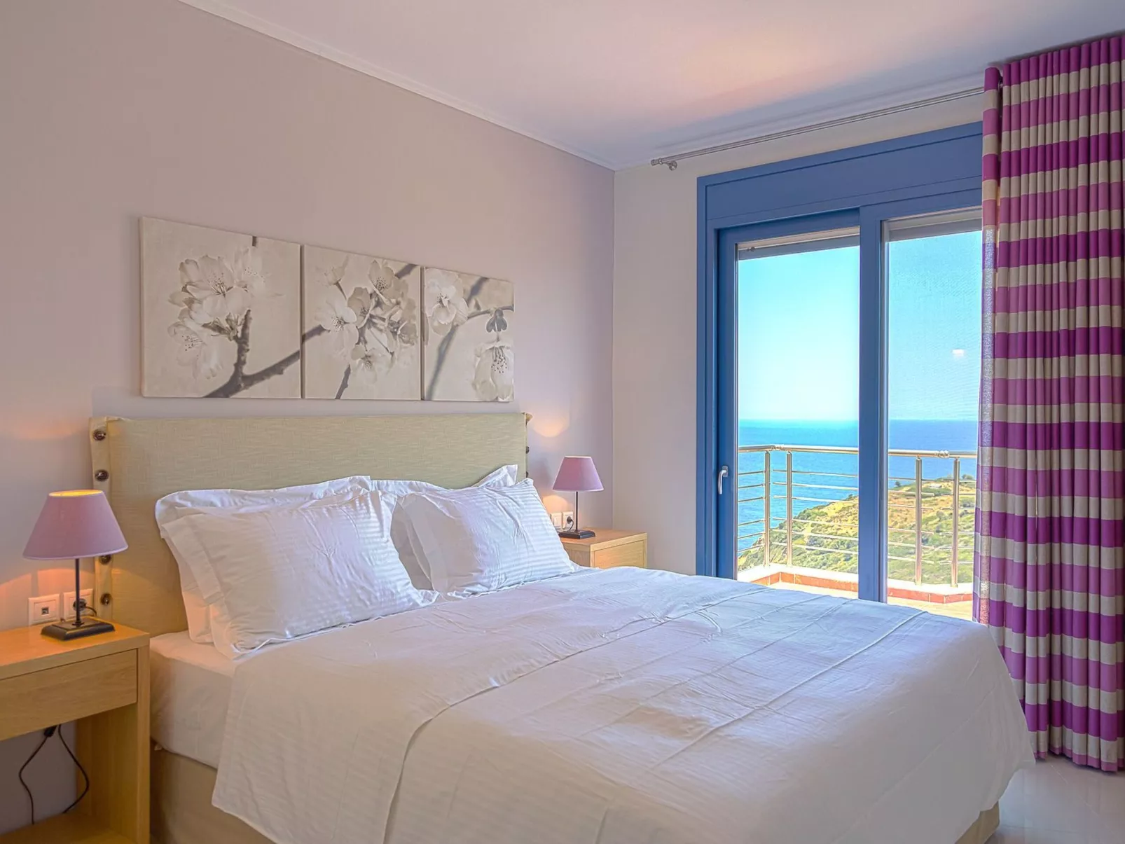 Mit Privatpool für 9 Personen ca. 200 m&sup2; in Pounta, Ägäis (Skiathos)-Binnen