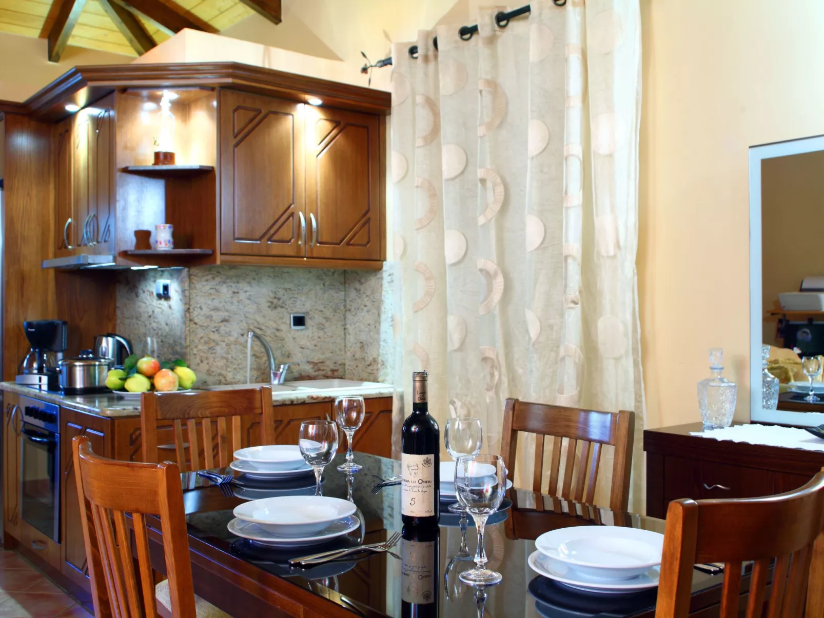 Für 6 Personen und 2 Kinder auf Lefkada-Binnen