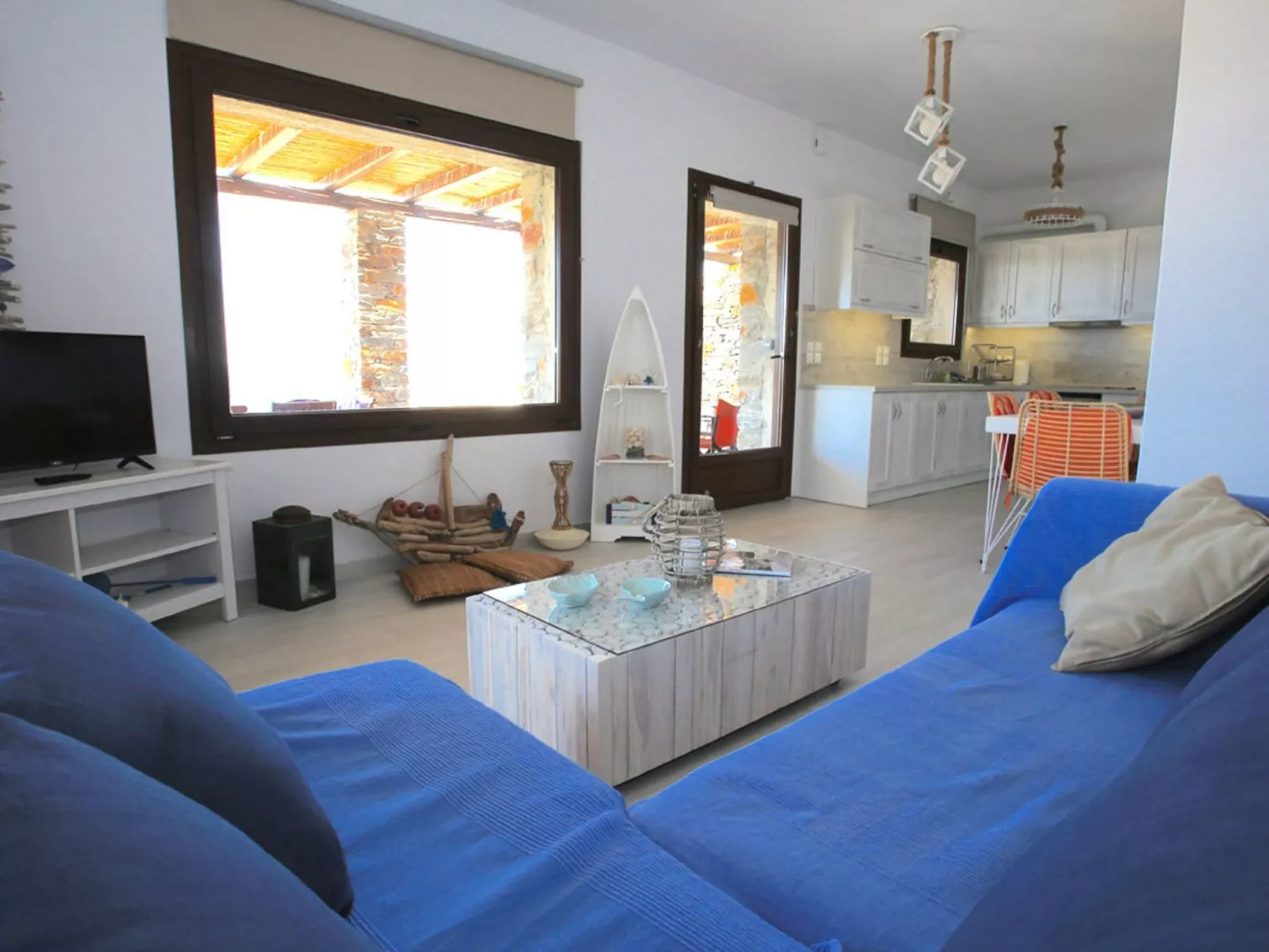 Luxuriöse, private Villa mit Meerblick, abgelegener Strand-Binnen