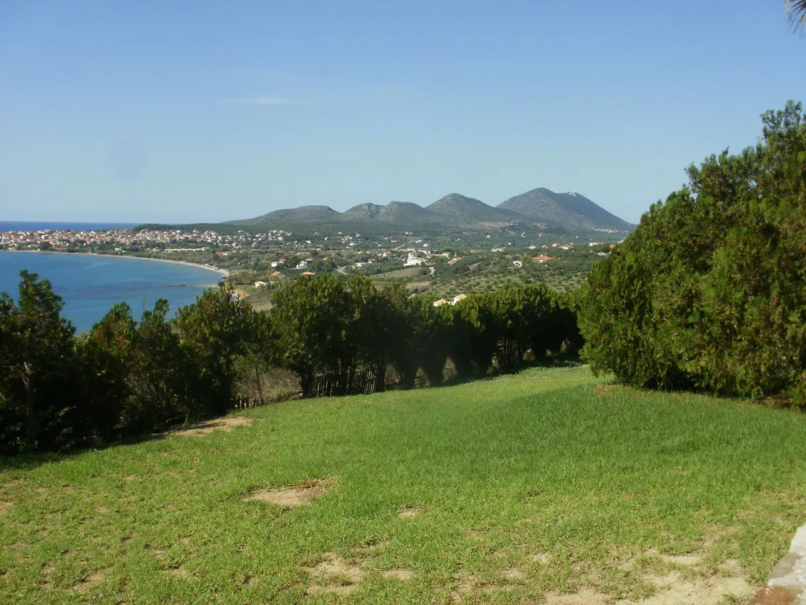 Charly Point Villa-Buiten