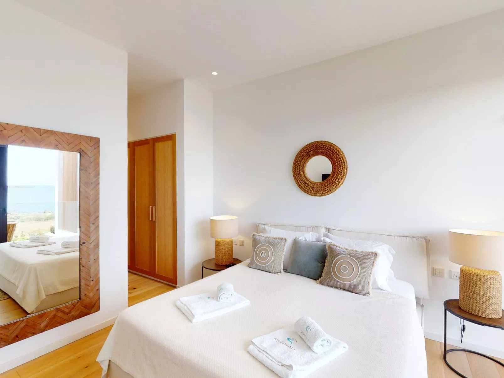 Periyiali Resort Front Line Villa Artemis-11-Binnen