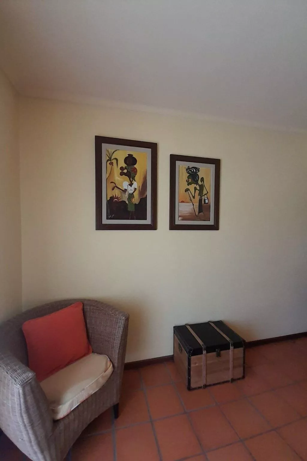 Zärtliche Momente in dieser gemütlichen Wohnung-Binnen