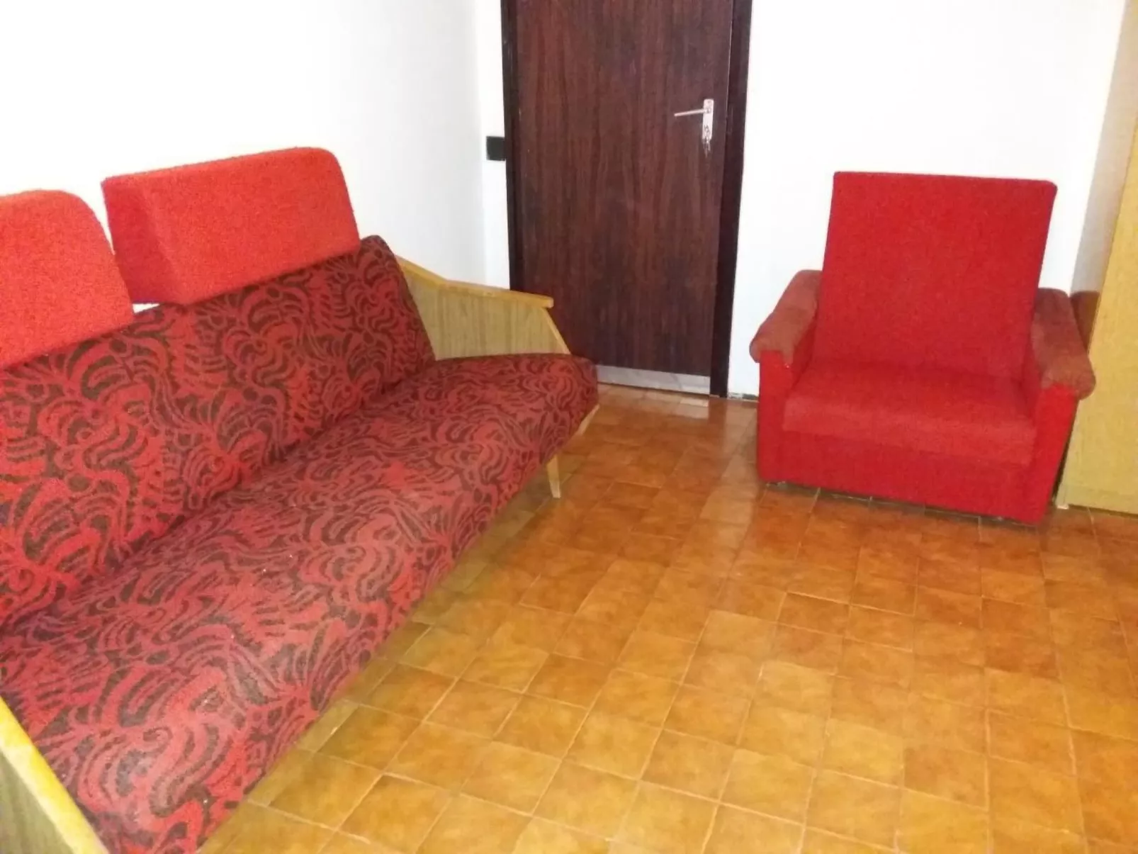 Appartement mit Terrasse-Image-tags.info