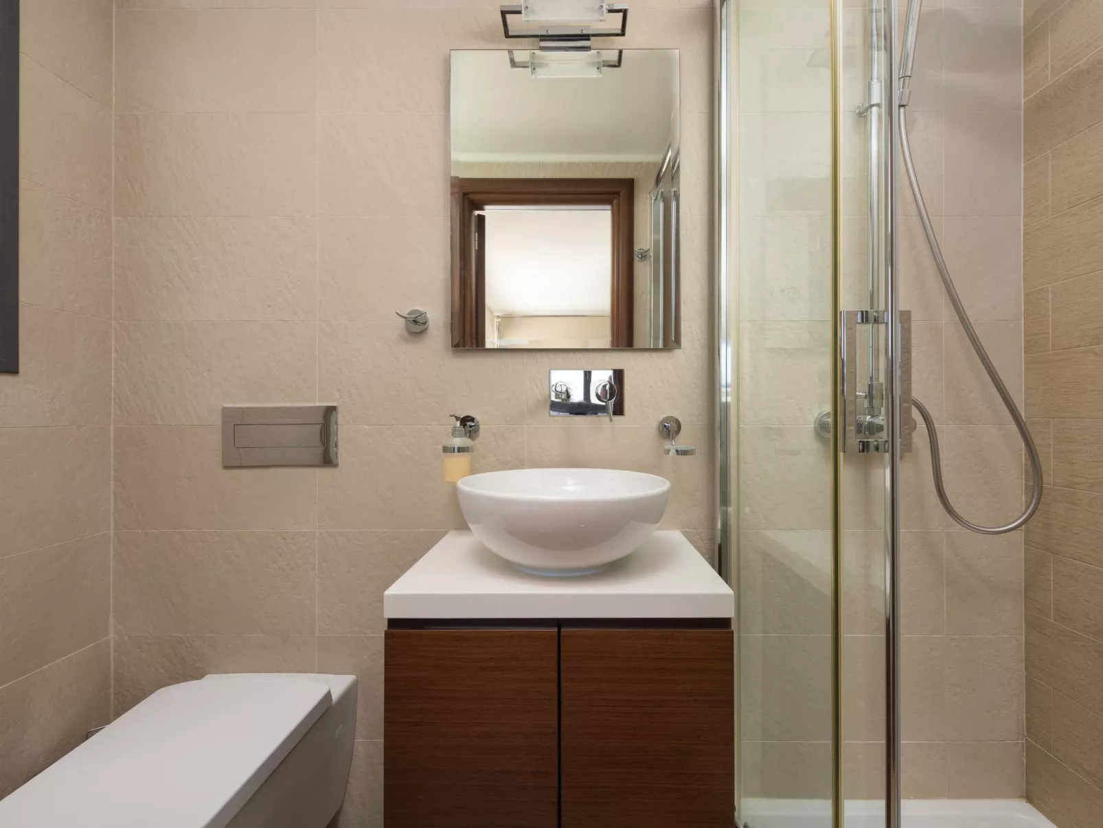 Luxuriöse Ferienvilla Elena-Binnen