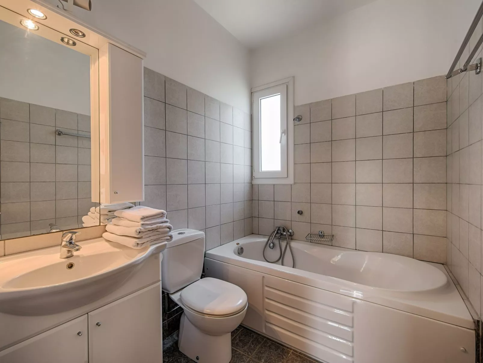 Ferienvilla Athena Classico mit Pool-Binnen