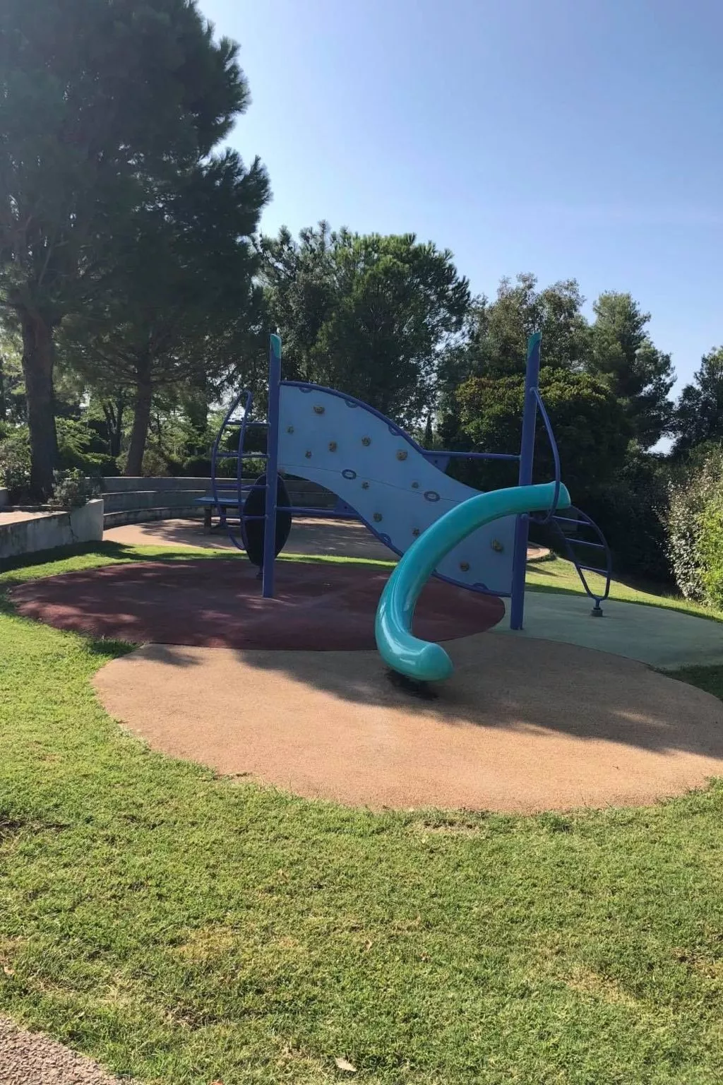 Les Issambres Charmes et Confort - Buiten