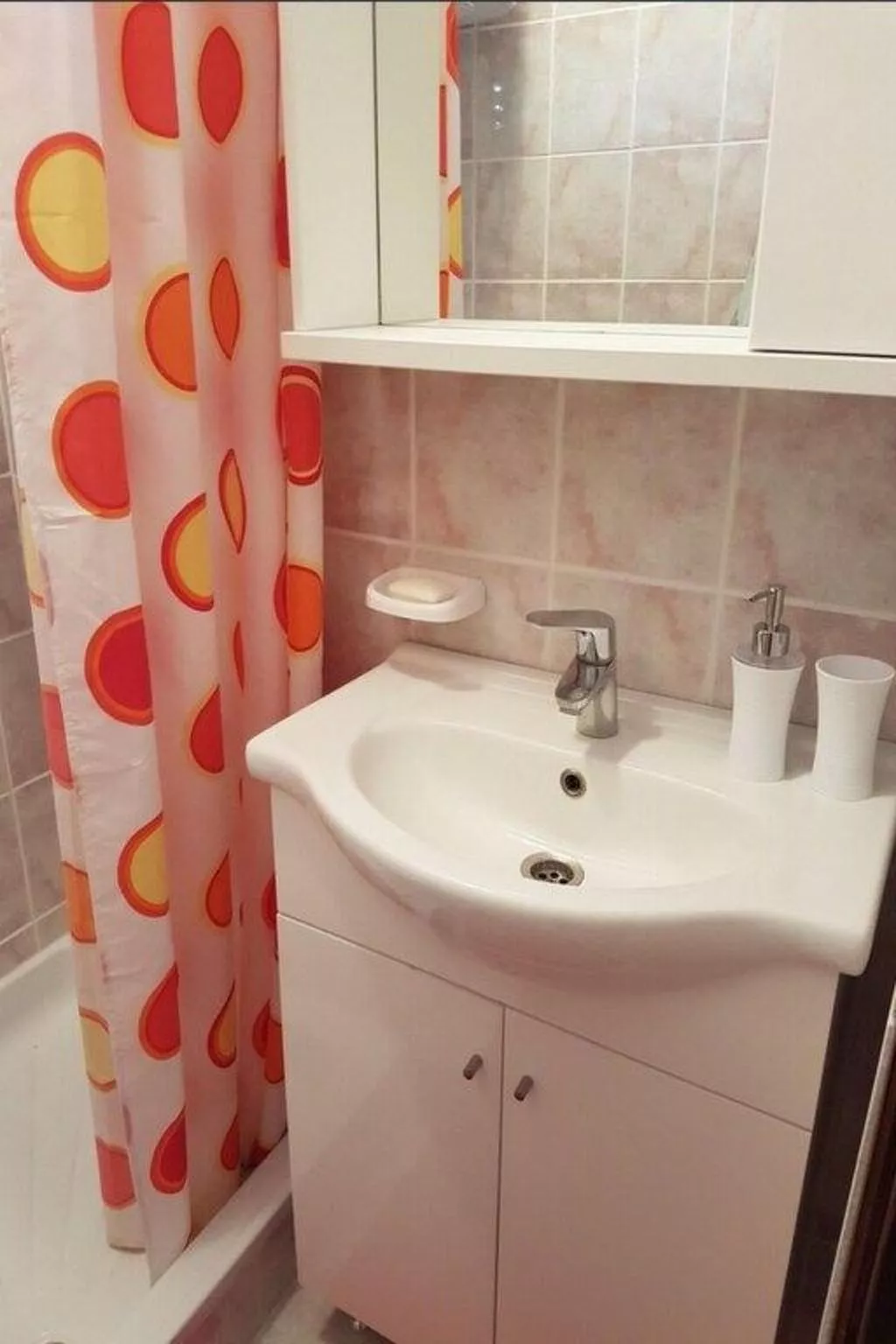 Charmante Wohnung in der Nähe des Sandstrandes-Binnen