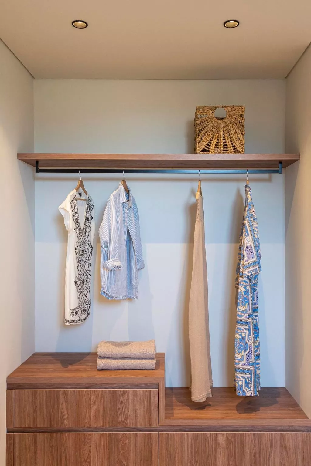 Massari-Hügel - Violetta-Image-tags.info