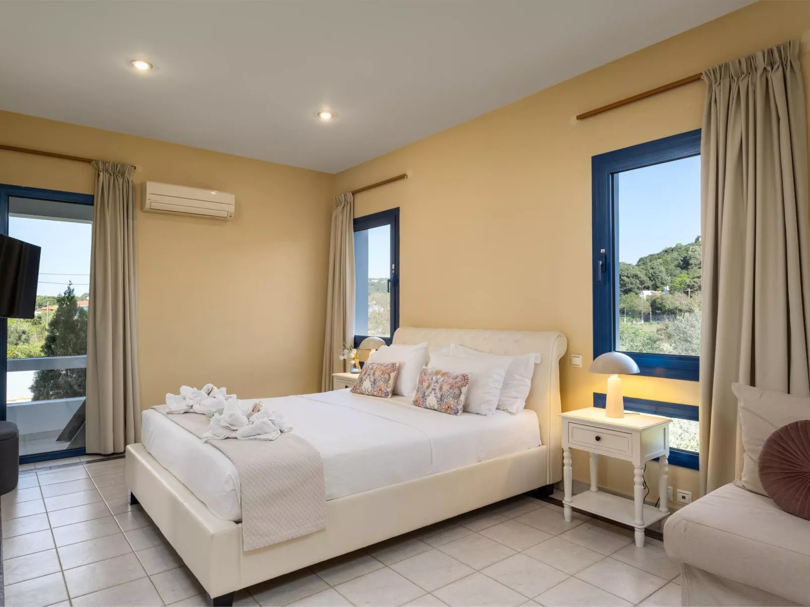 Villa Themis für 13 Erwachsene und 1 Kind-Binnen