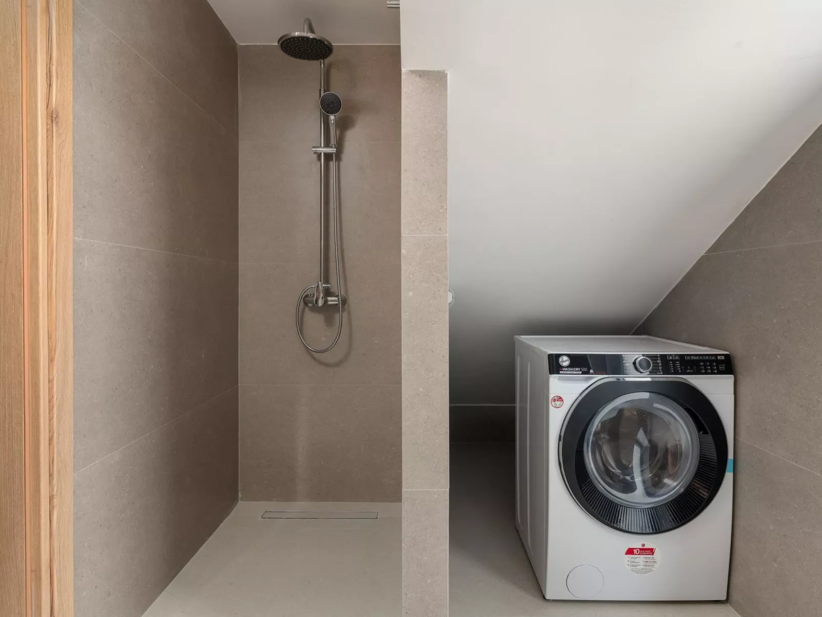 Davlakos Wohnung Rea 2-Binnen