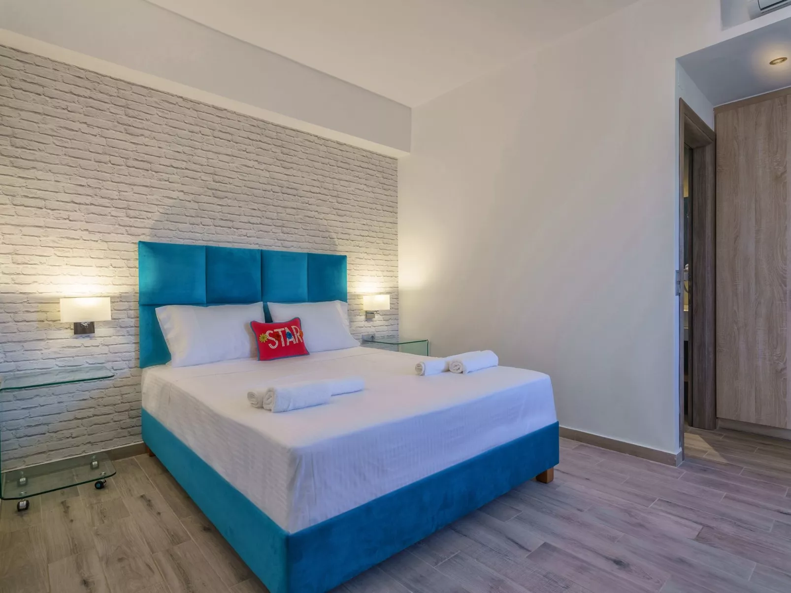 Beachfront Villa 30m zu den Annehmlichkeiten und BBQ Bereich-Binnen