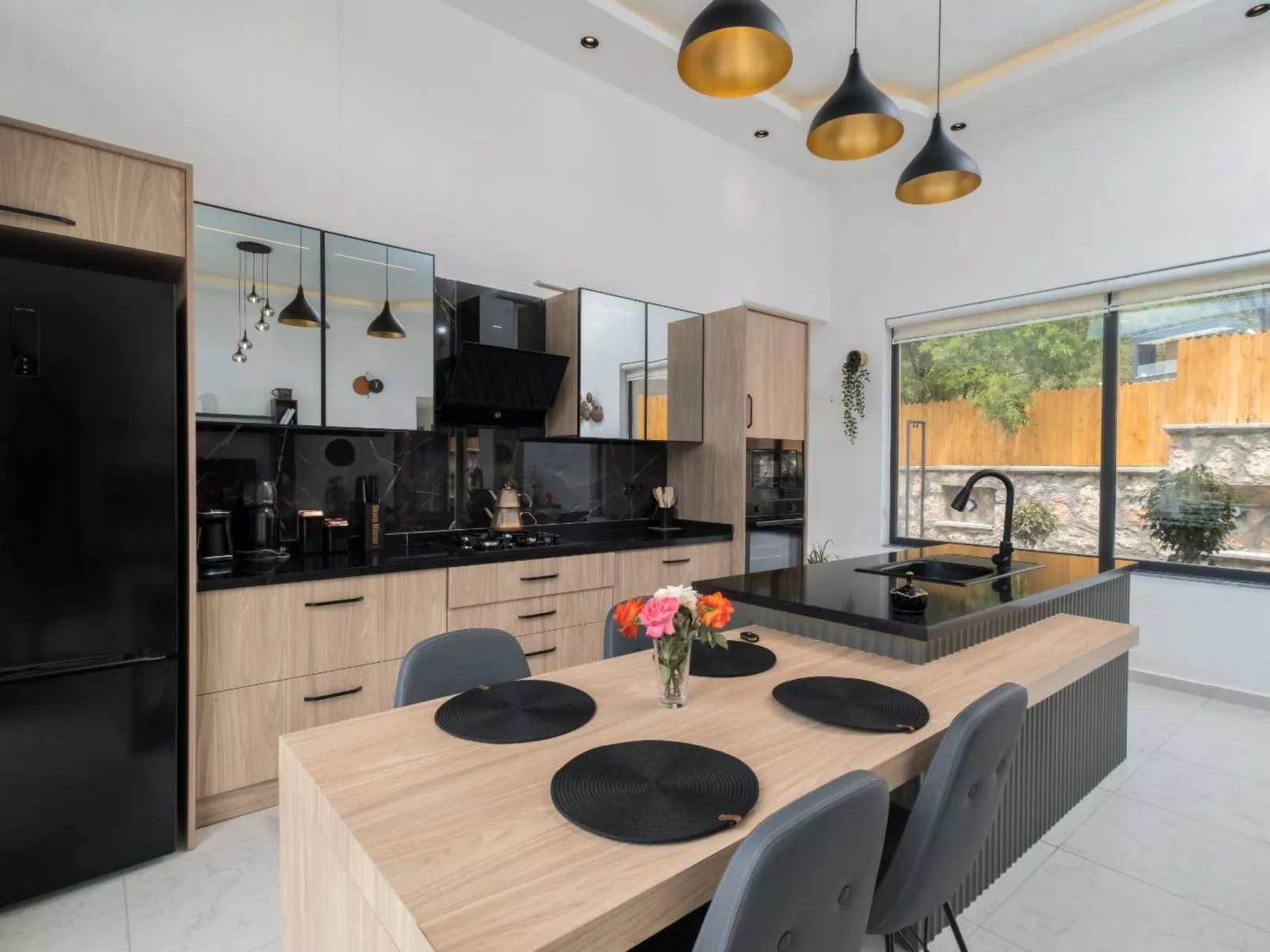 Villa Green-Image-tags.info