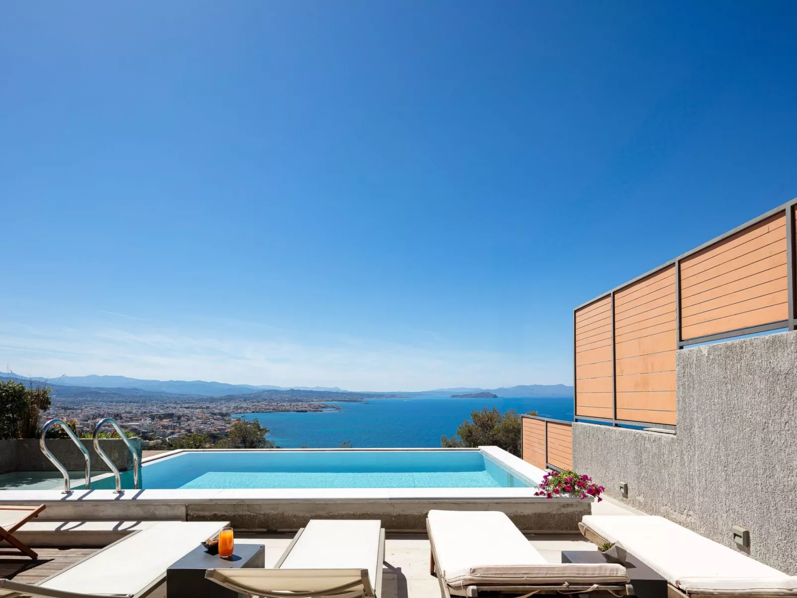 Omnia Villa 1-''Beheizter'' Pool und atemberaubender Meerblick-Buiten