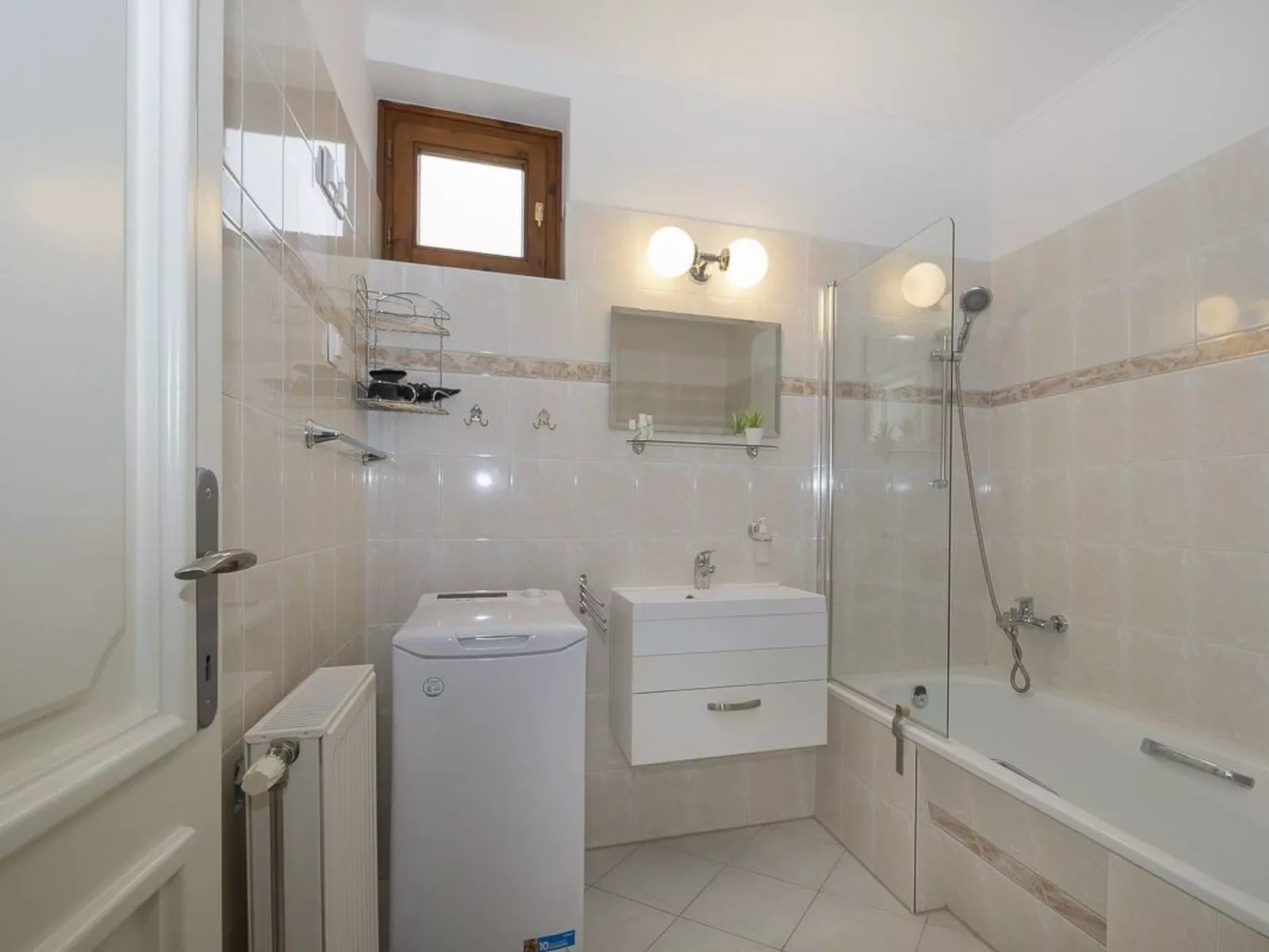 Apartement mit Balkon Nr.5 Ács Apartman Hévíz-Binnen