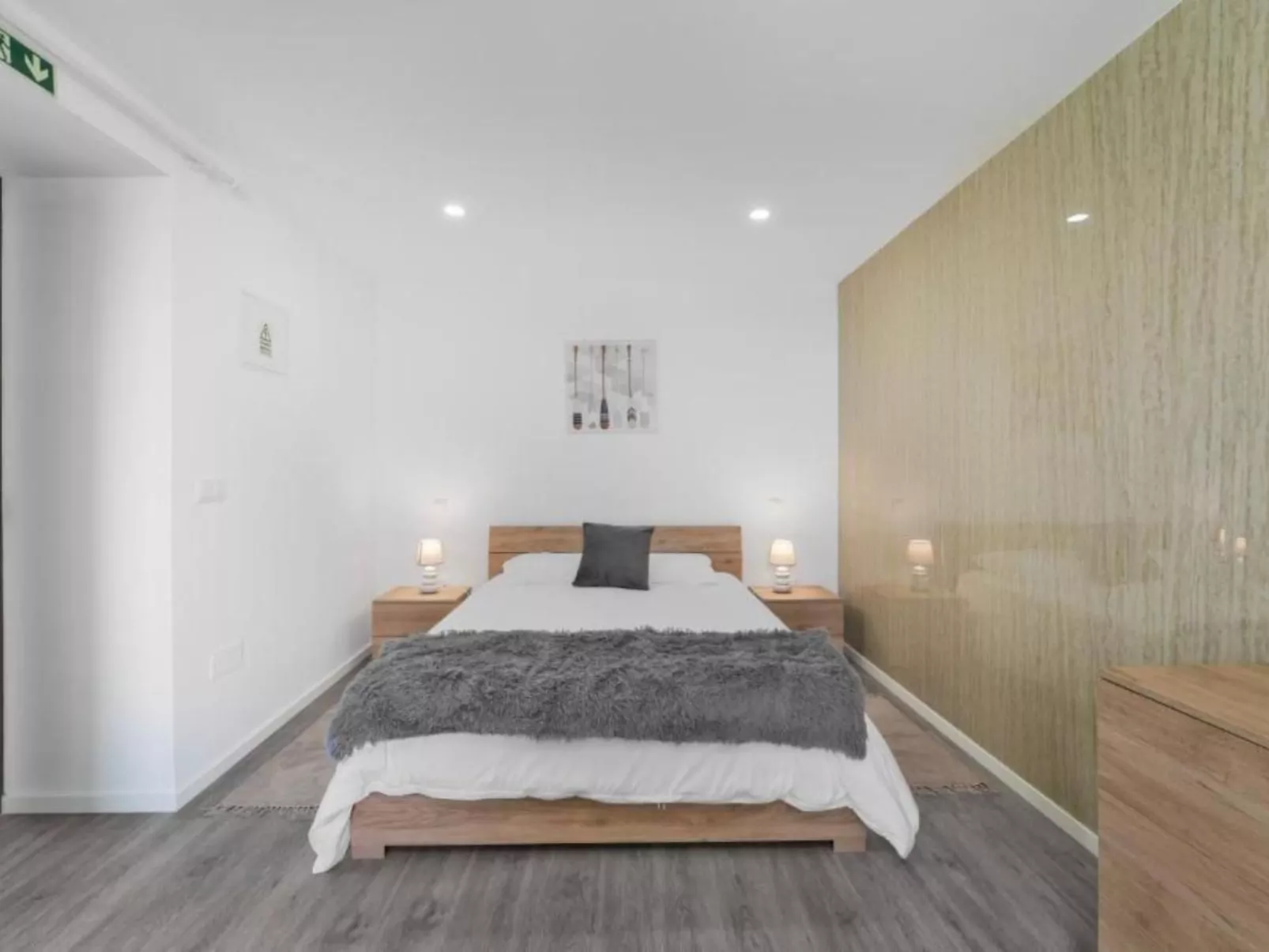 "Telvina House" mit eigenem Garten-Image-tags.info