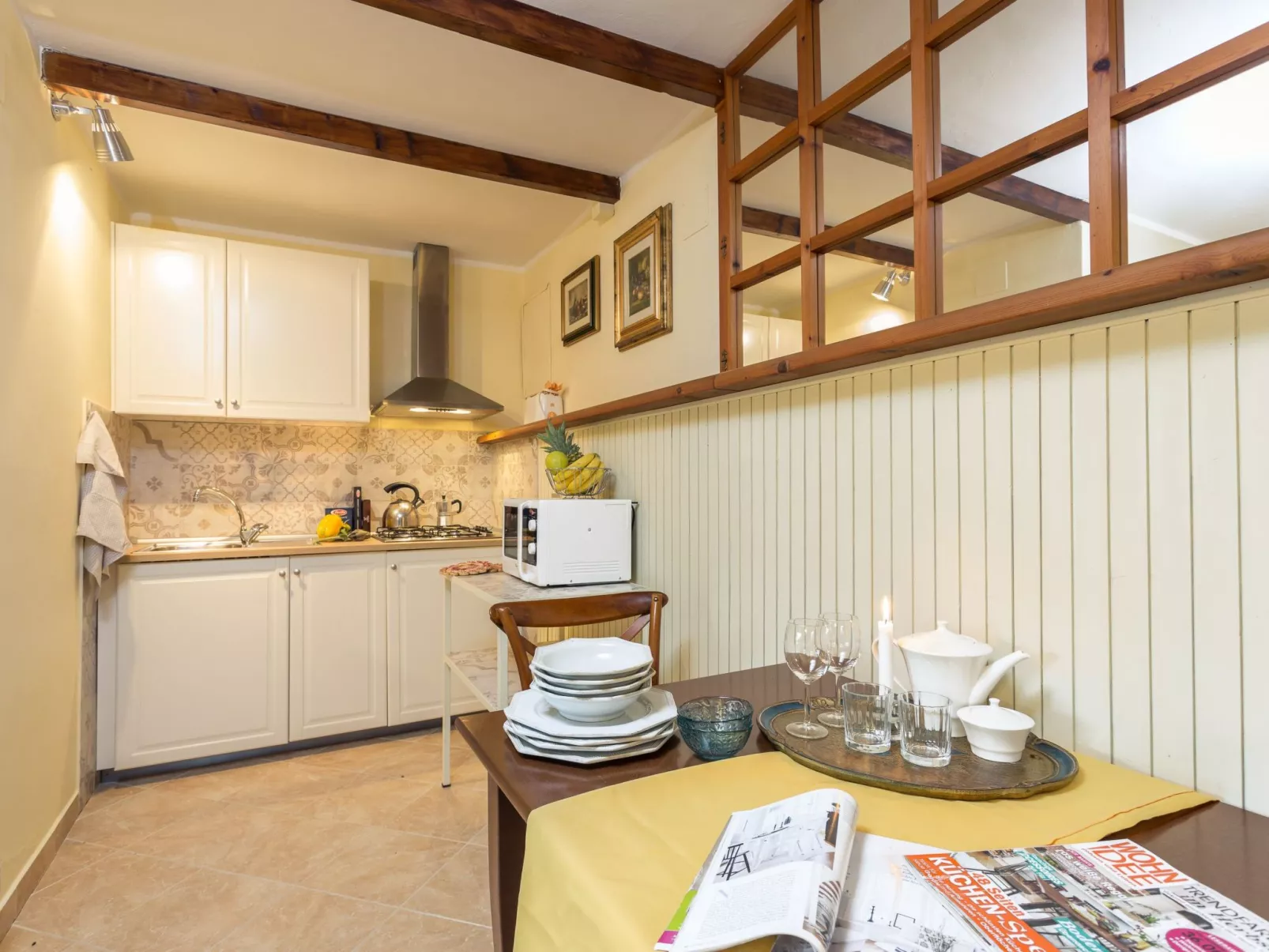 Prächtige Unterkunft mit Terrasse, Klimaanlage-Binnen