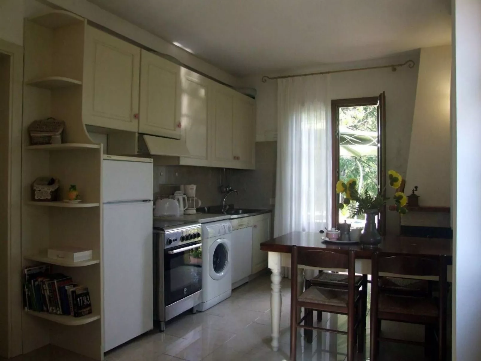 'Fresia' mit Pool-Binnen