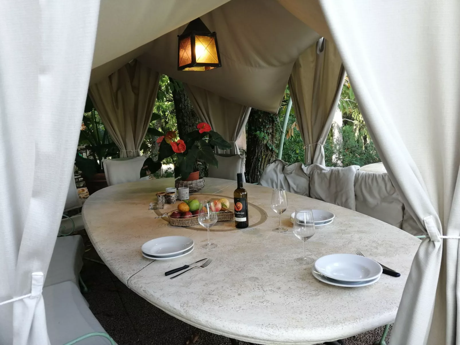 Herz von Holiday World-Buiten