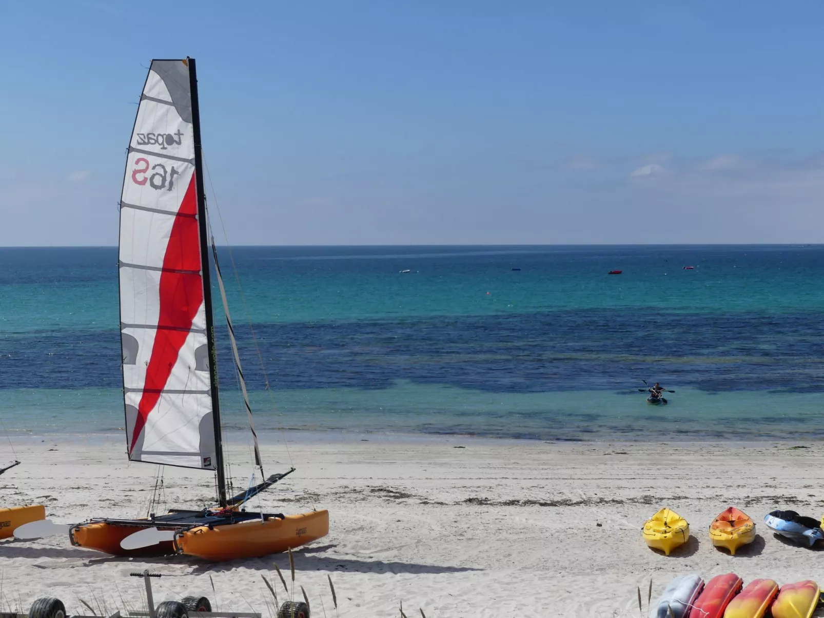 "Men Meur" mit Blick auf das Wasser-Buiten