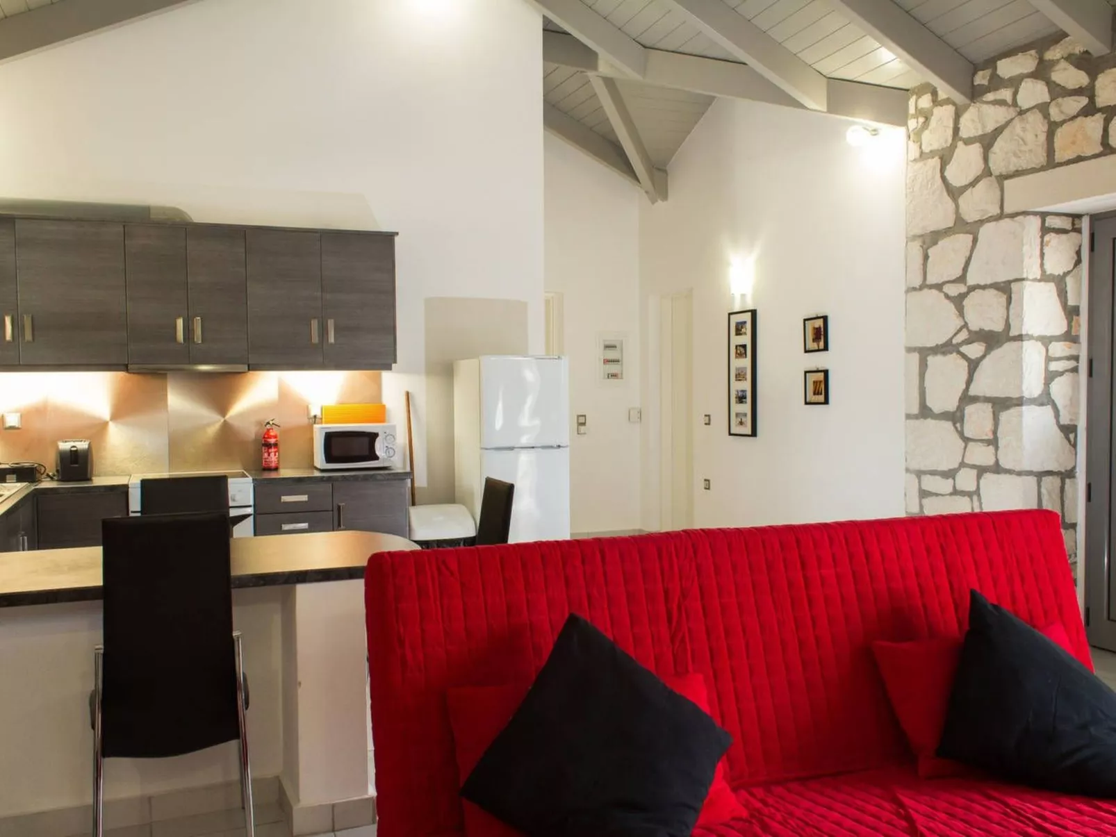 Villa mit zwei Schlafzimmern für 6 Personen. Parken, WiFi-Image-tags.info