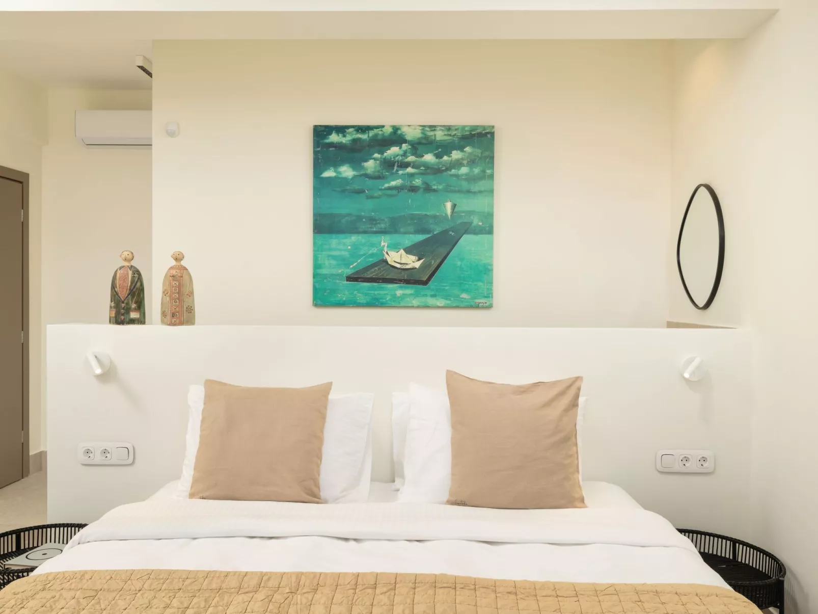 Luxuriöses Anwesen mit Meerblick und beheiztem Infinity-Pool-Binnen