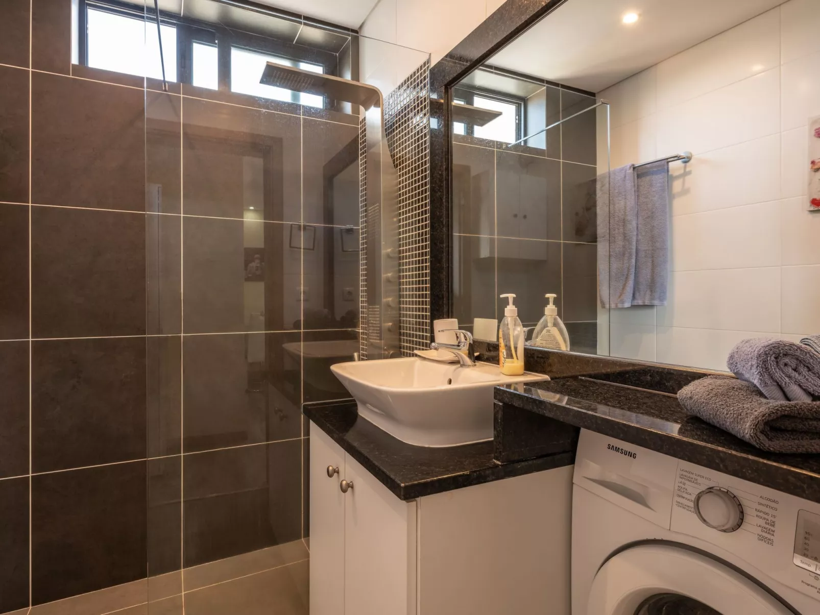 Appartement "Amerika" mit Balkon-Binnen