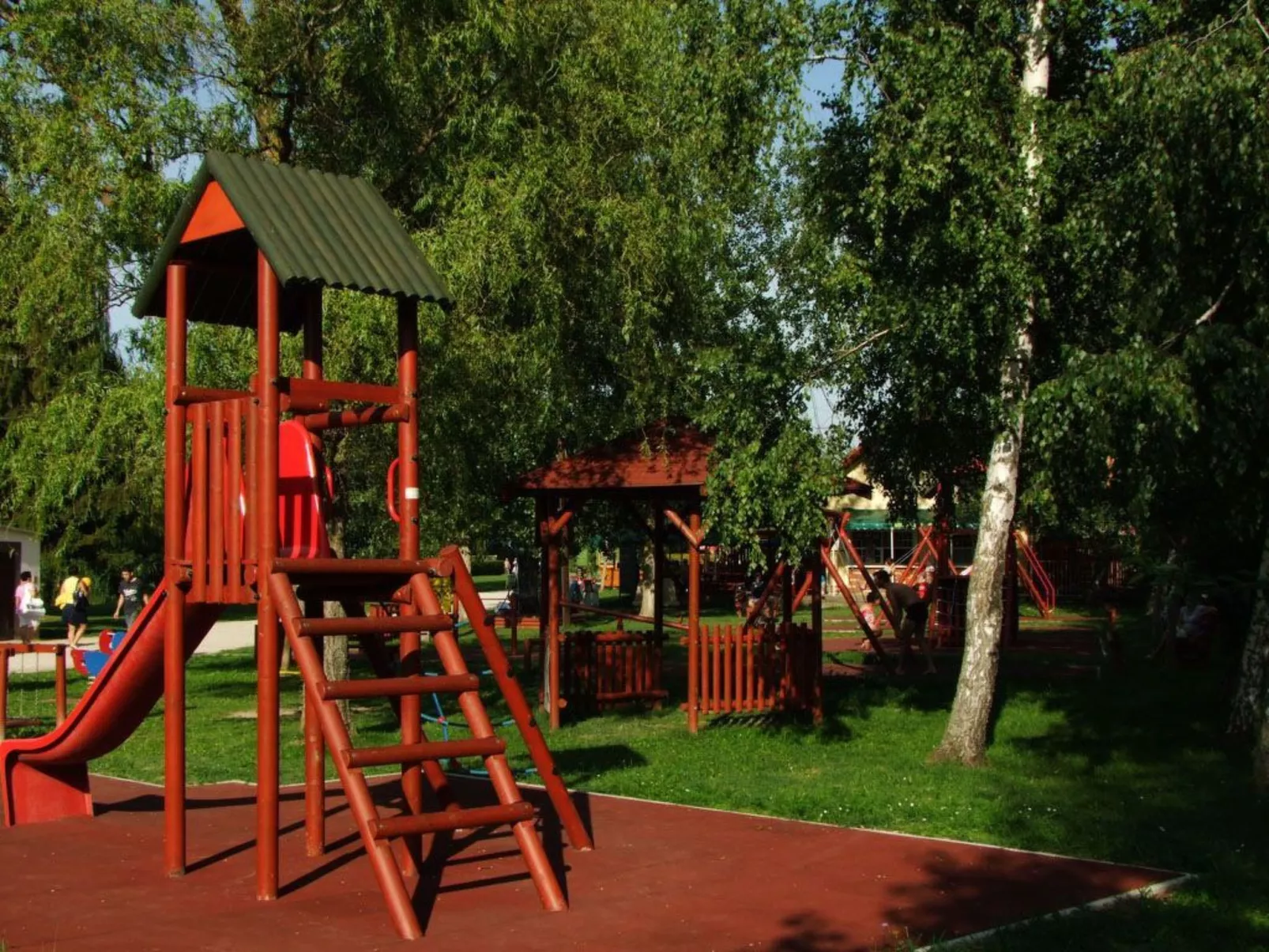 Wohnung in Balatonberény mit Möblierter Terrasse - Image-tags.info