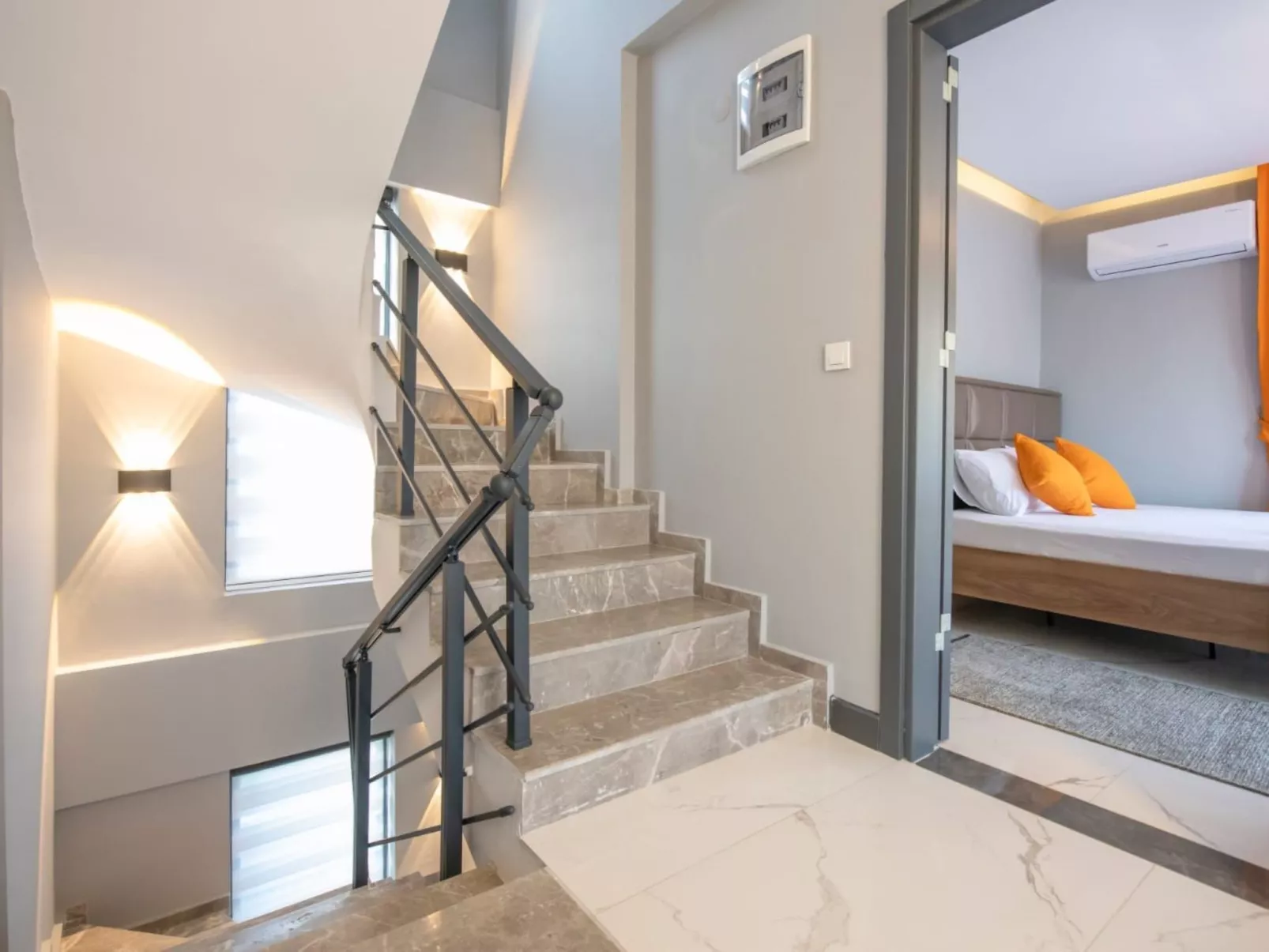 Tek 2-Image-tags.info