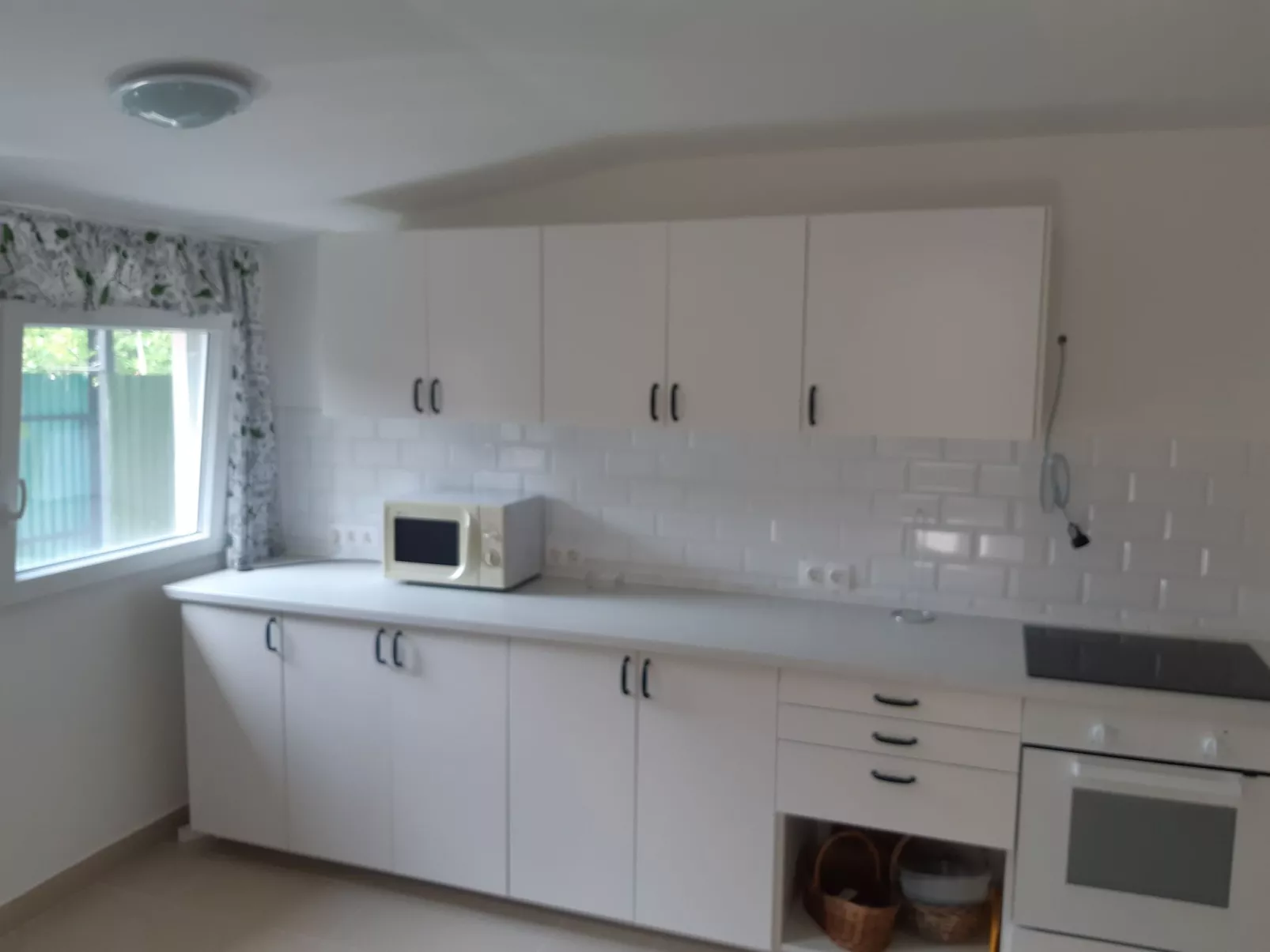 100 Meter vom Strand-Binnen