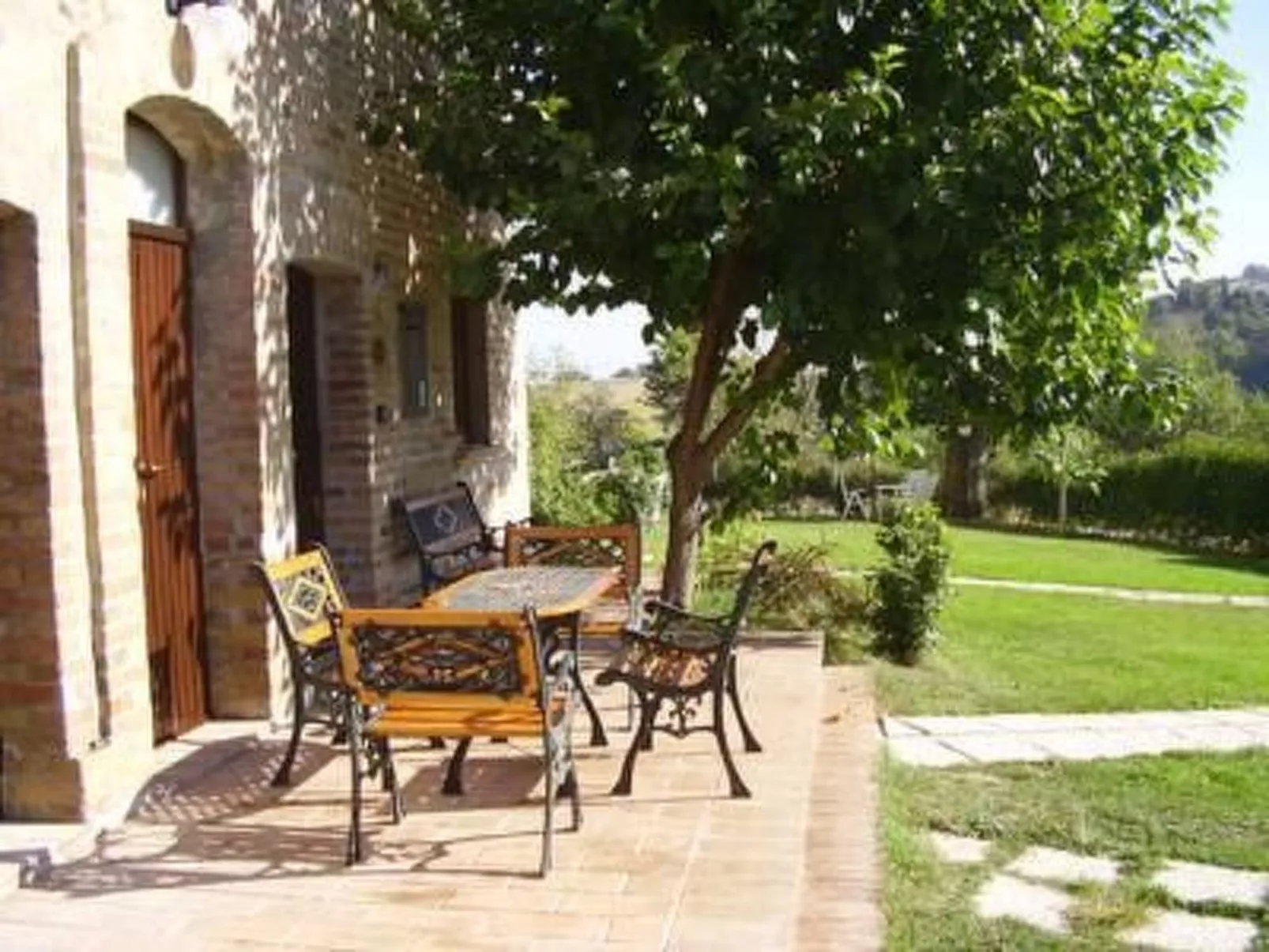 Nespolo' Wohnung mit Gemeinschaftspool-Buiten