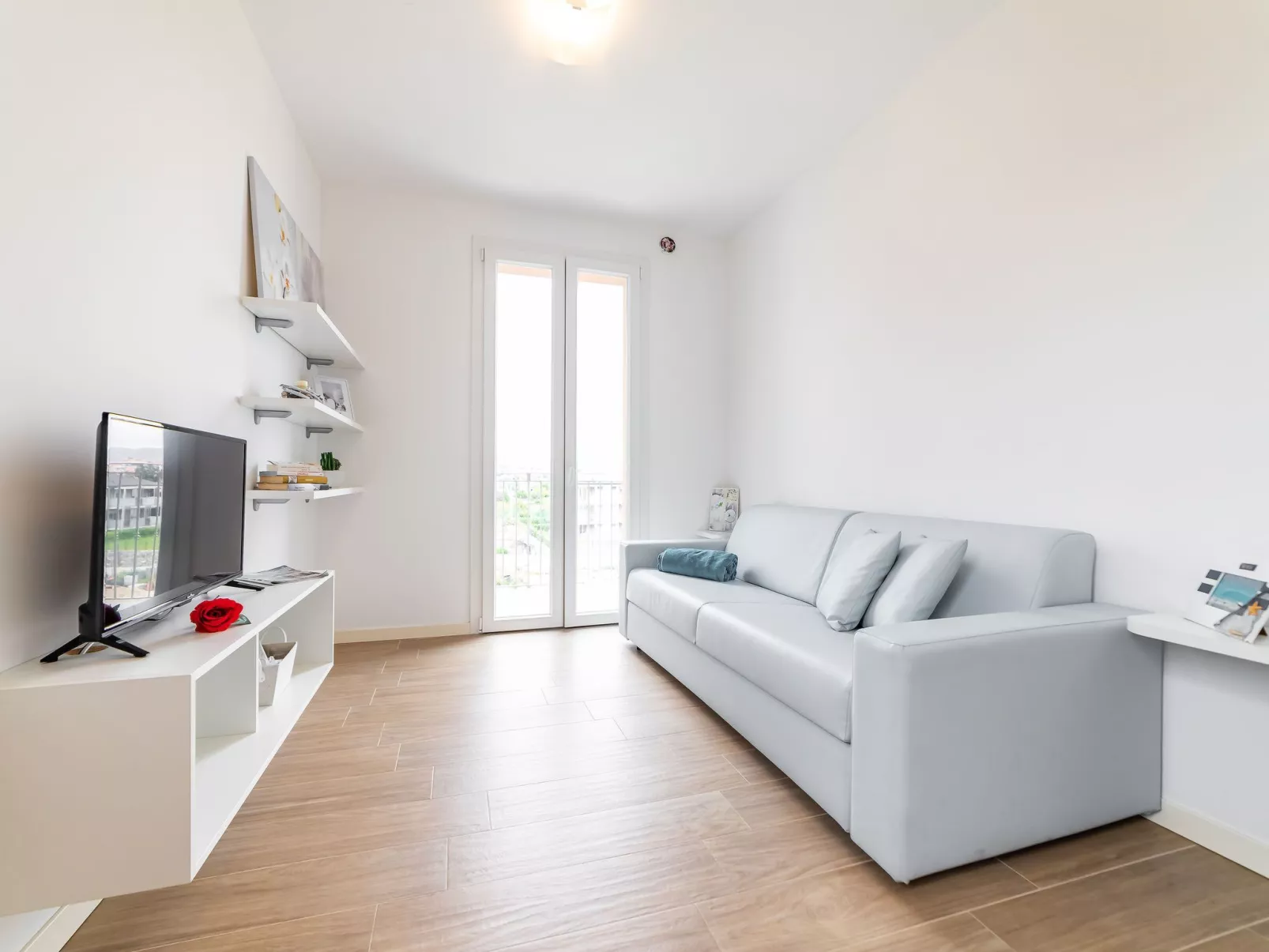 Wohnung mit Balkon-Binnen