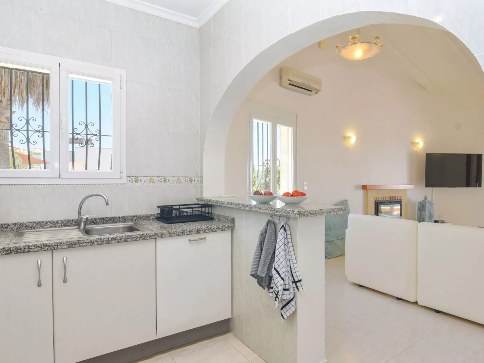 Ferienvilla 'La Perla Moraira-Binnen