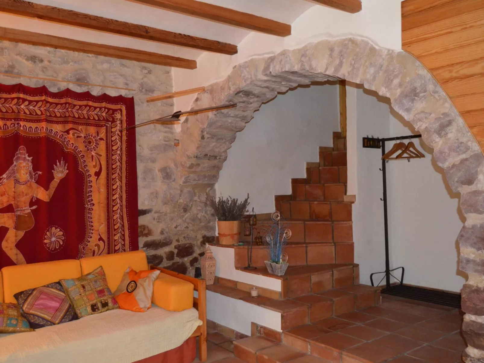 Fachwerkhaus "Casa del Teix".-Binnen