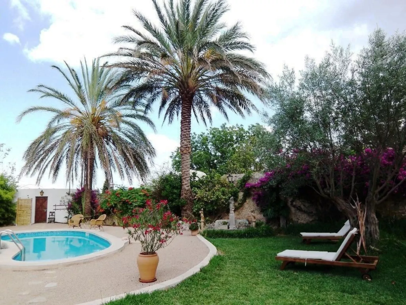 Studio Apartment-Image-tags.info