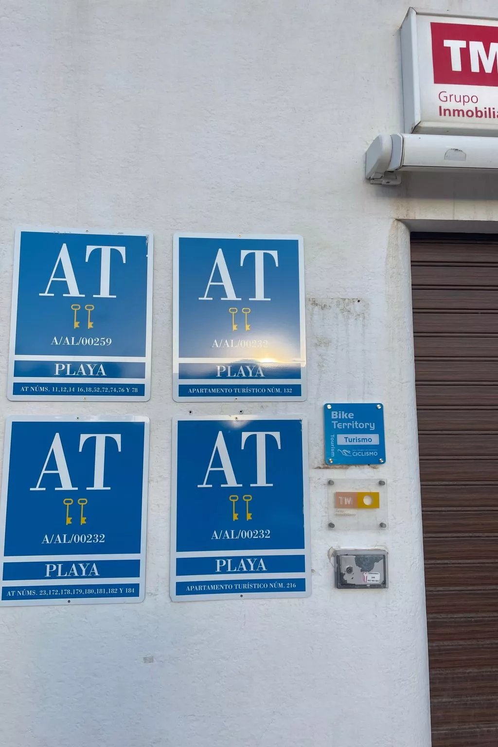 Entspannungs- und Aktivitätsumgebung - E-Ladegerät-Buiten