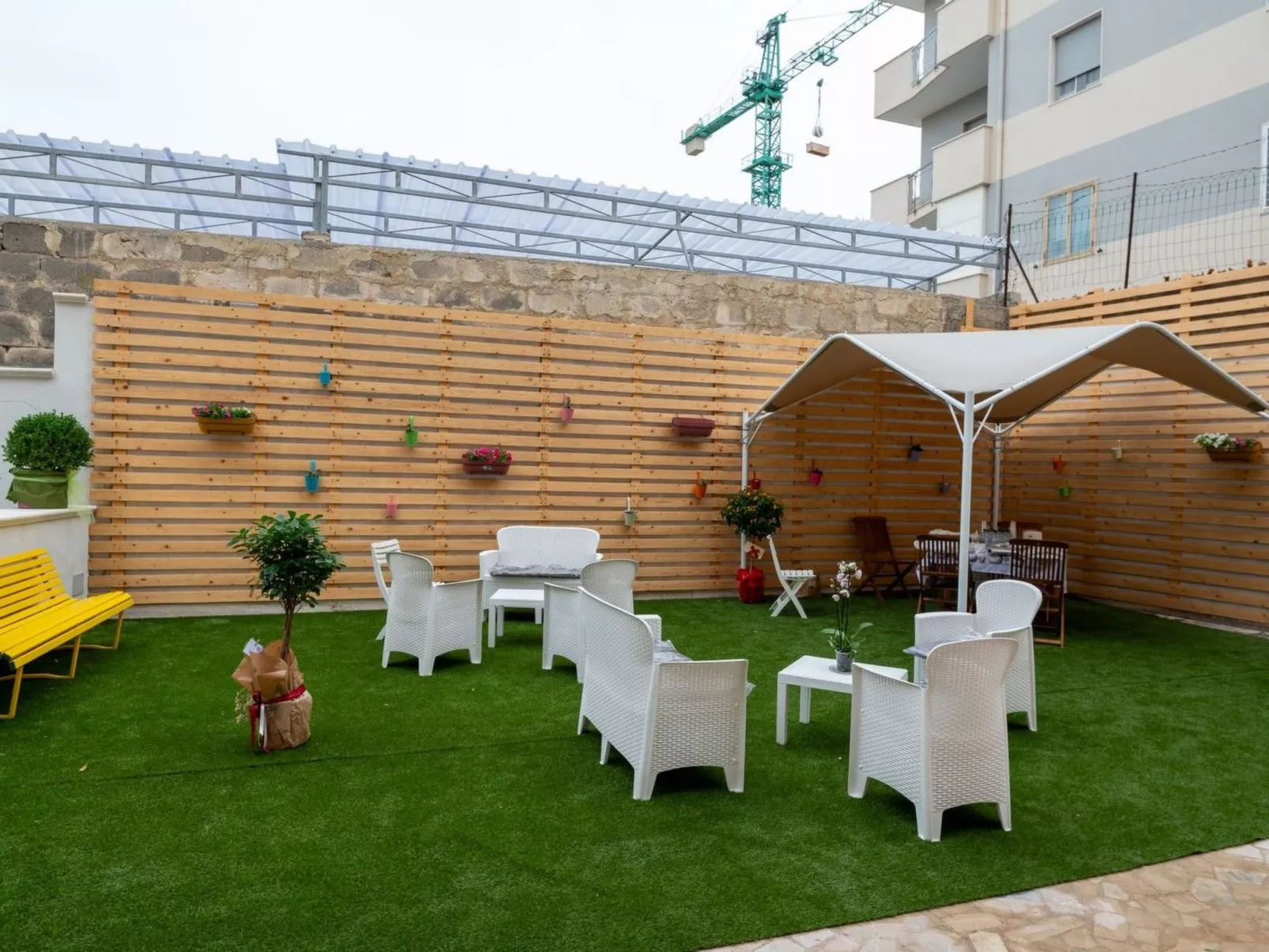 Bei Tante Gina-Buiten