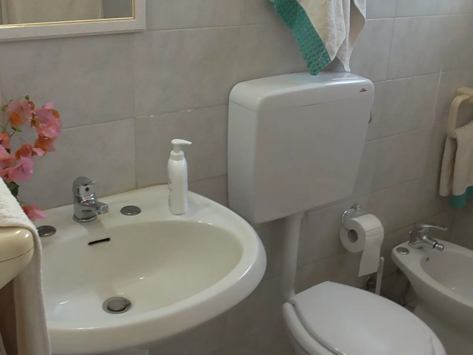 Kleine Villa mit geschlossenem Garten in Parabita-Binnen