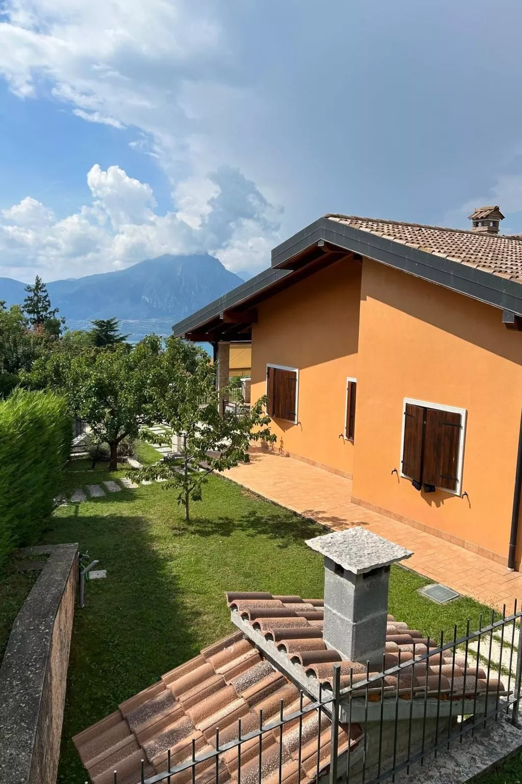 Ferienvilla mit Wasserblick-Buiten