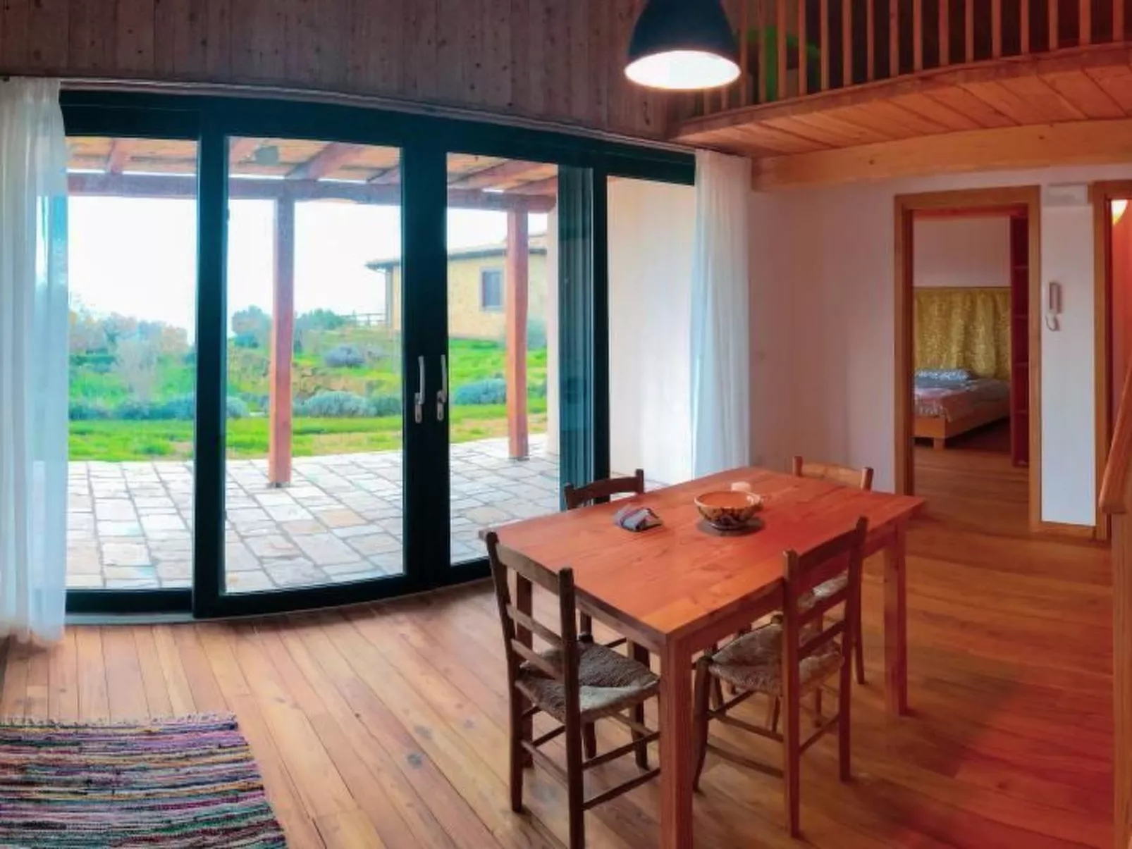 Freistehendes Haus mit privatem Pool-Binnen