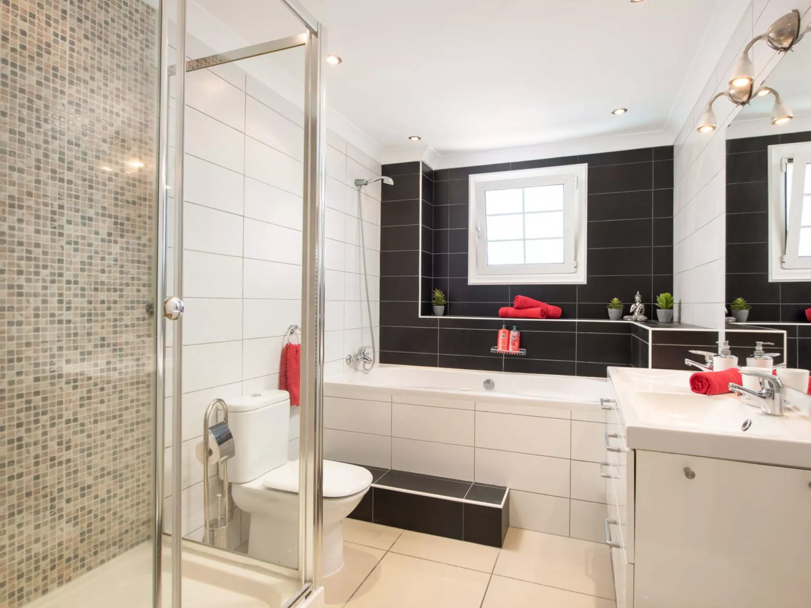 Villa Naranja mit beheiztem Pool und Meerblick-Image-tags.info