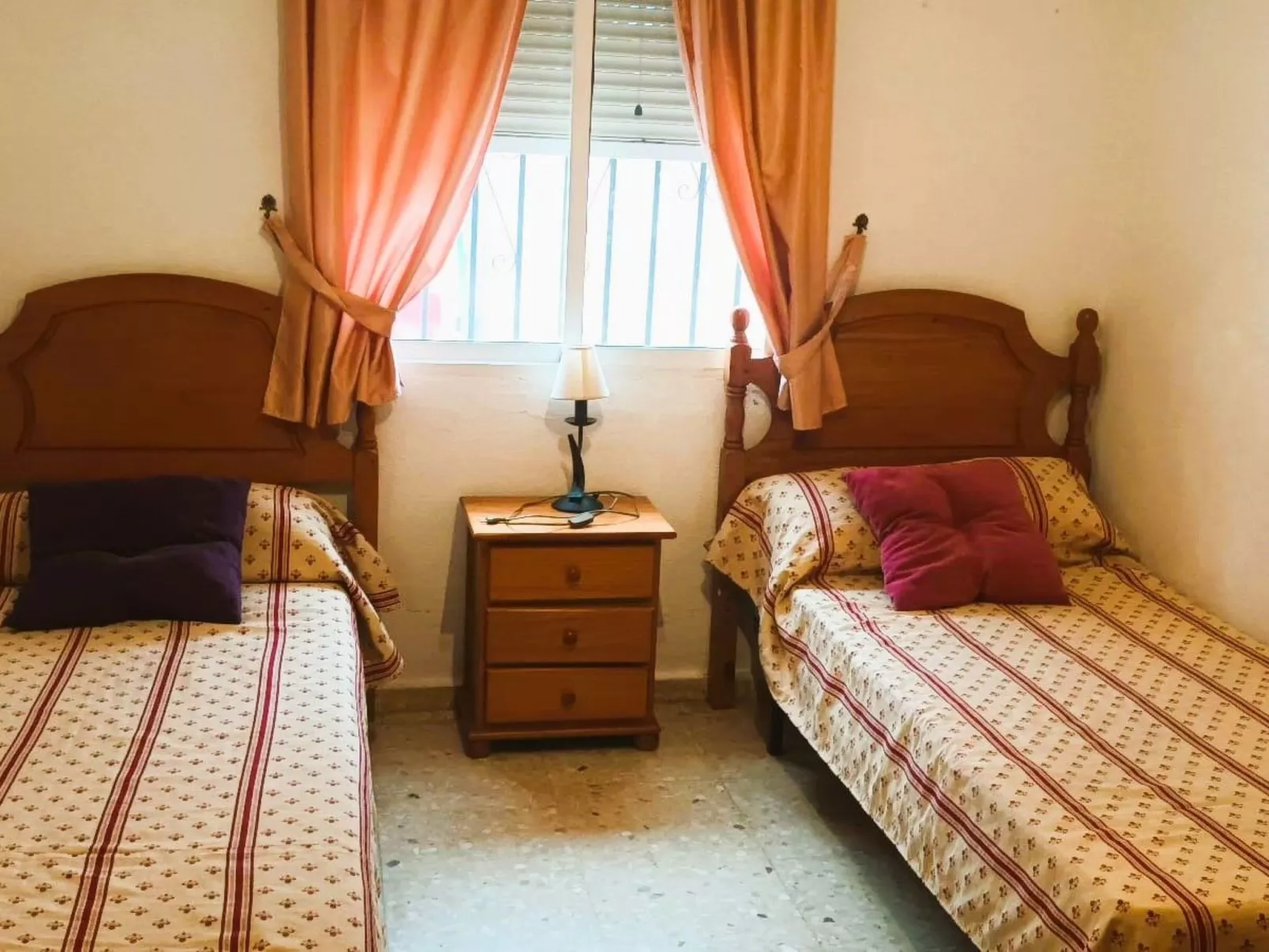 Rustikales Haus am Strand von Denia-Binnen