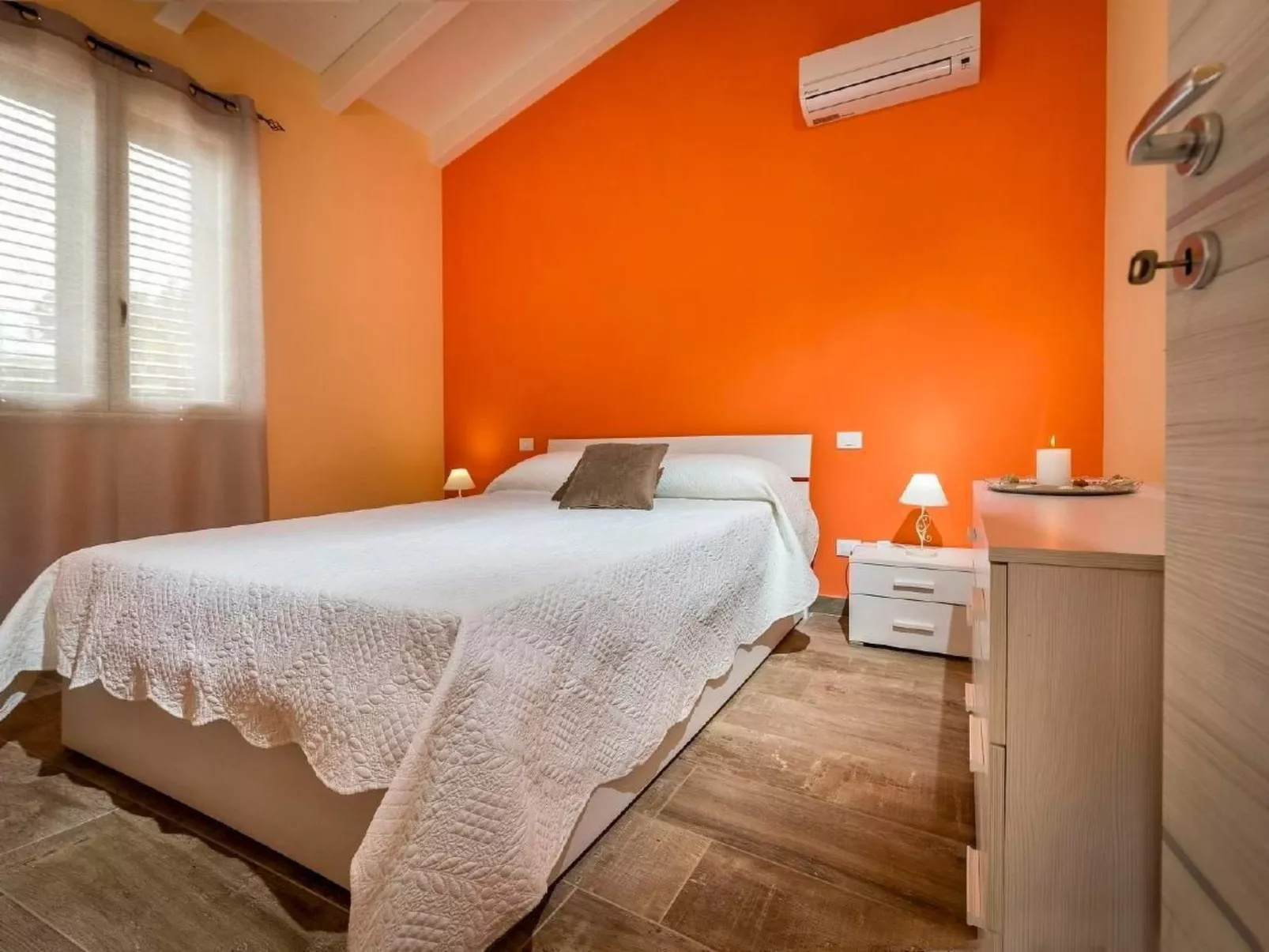 "Mare e Monti" mit eigenem Pool-Image-tags.info