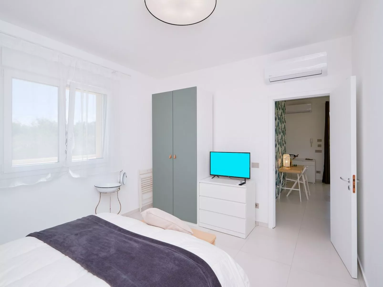 Villa Teti, mit Schwimmbad und in der Nähe des Strandes-Image-tags.info