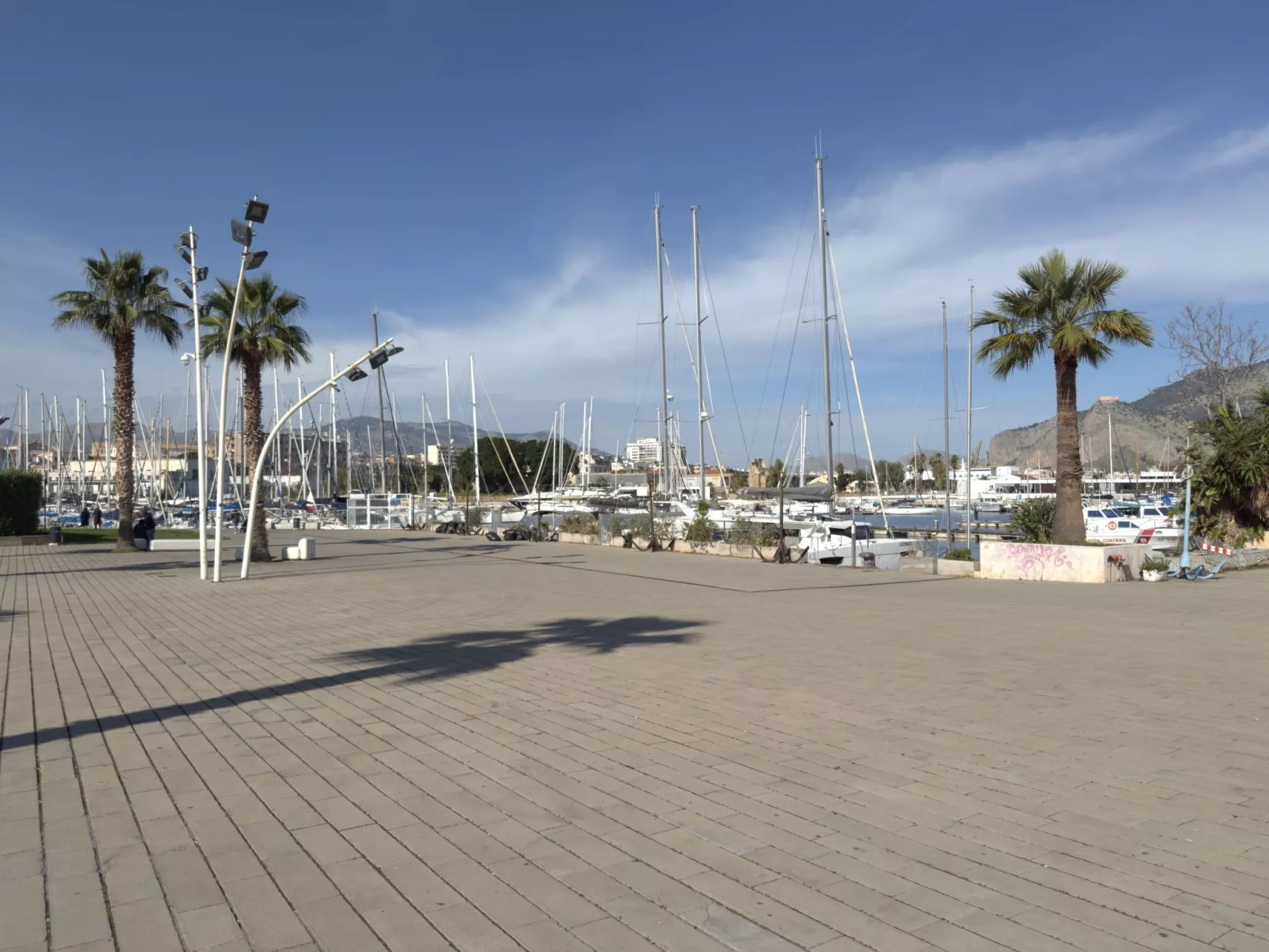 Altes Dorf bei Holiday World-Buiten