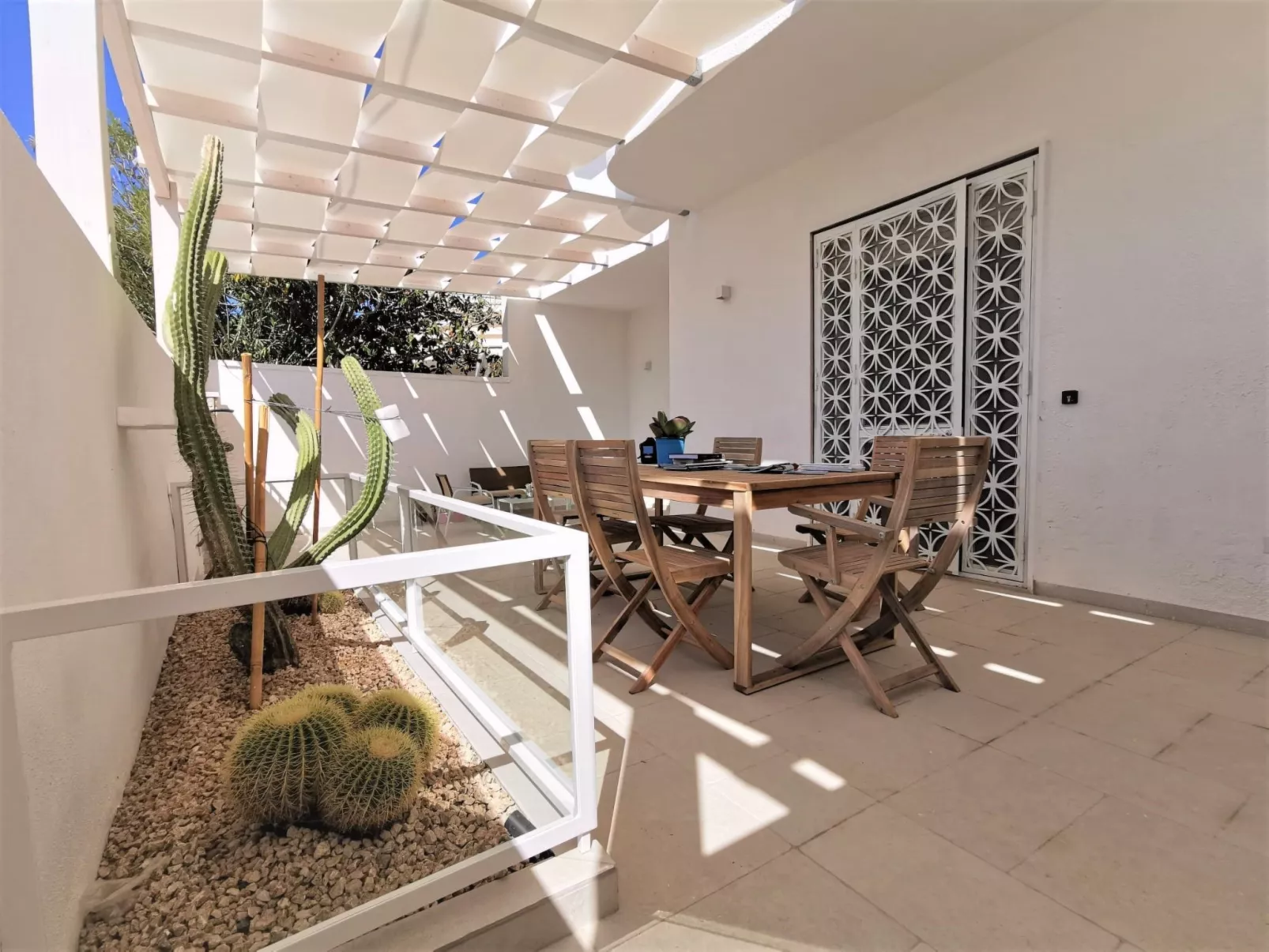 Suite Garden Plus-Buiten