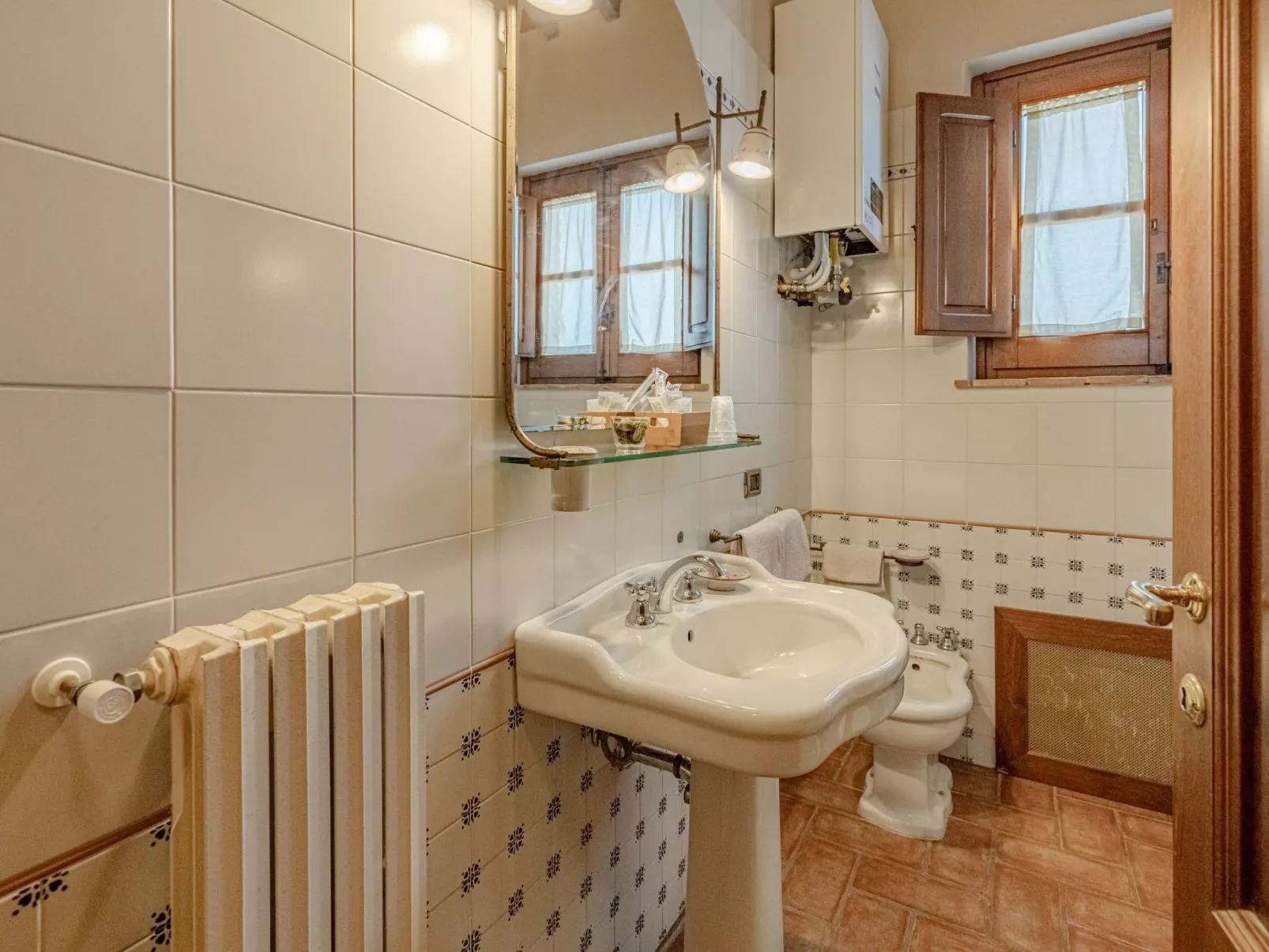 Flach 'Girasole Sanguineto'-Binnen