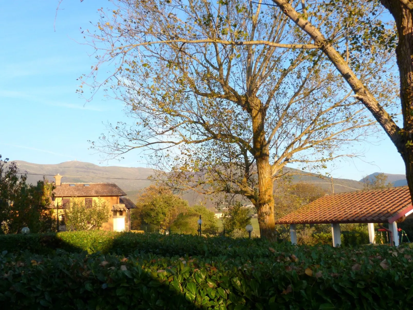 Für 3 Personen ca. 45 m&sup2; in Sigillo, Umbrien (Provinz Perugia)-Buiten