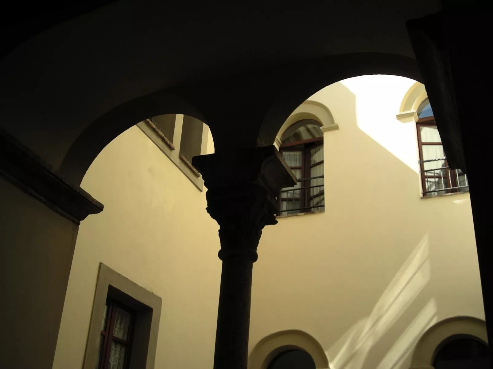 Sperior Zwei-Zimmer-Wohnung-Binnen