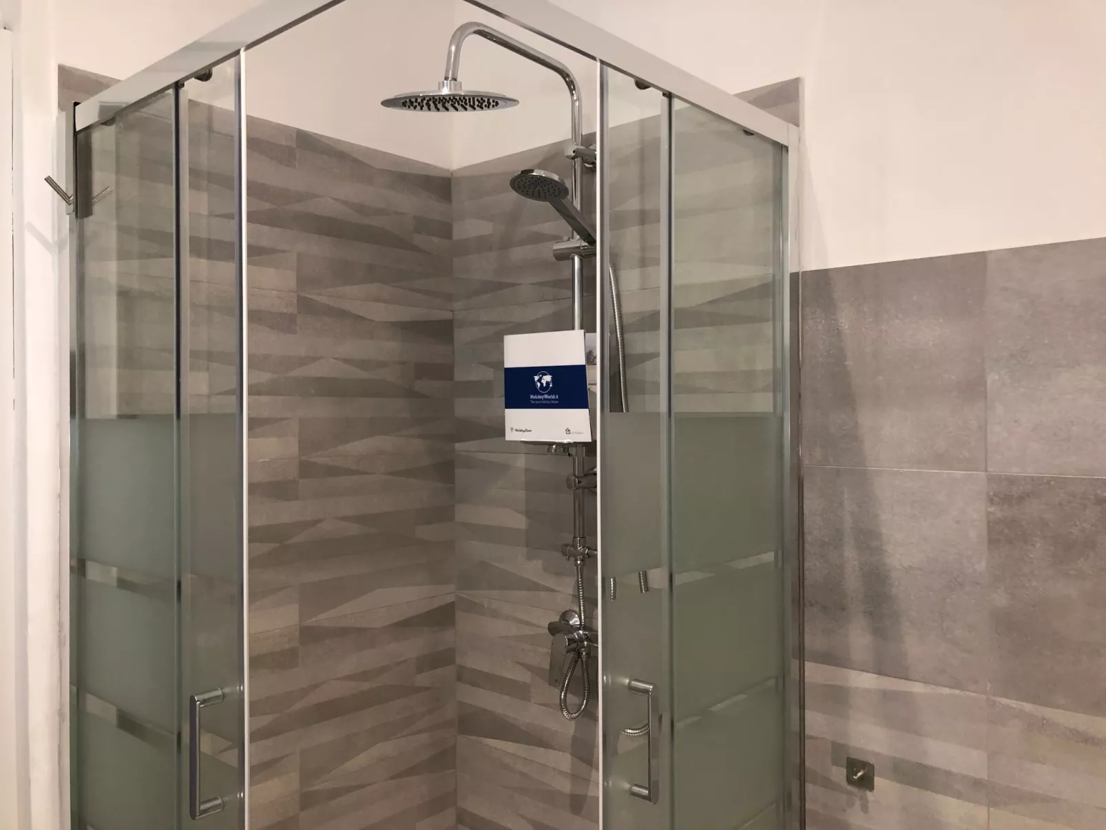 Für 8 Personen ca. 100 m&sup2; in Turin, Piemont (Provinz Turin)-Binnen