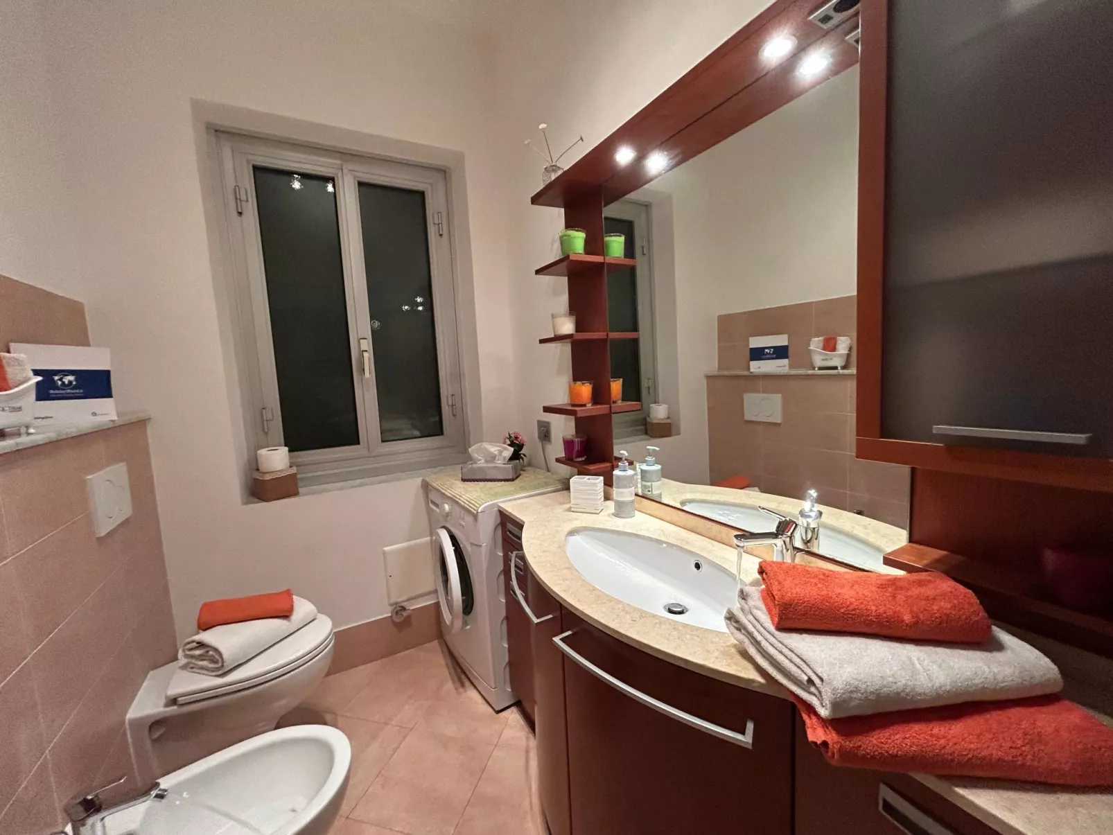 Weinhaus bei Holiday World-Binnen